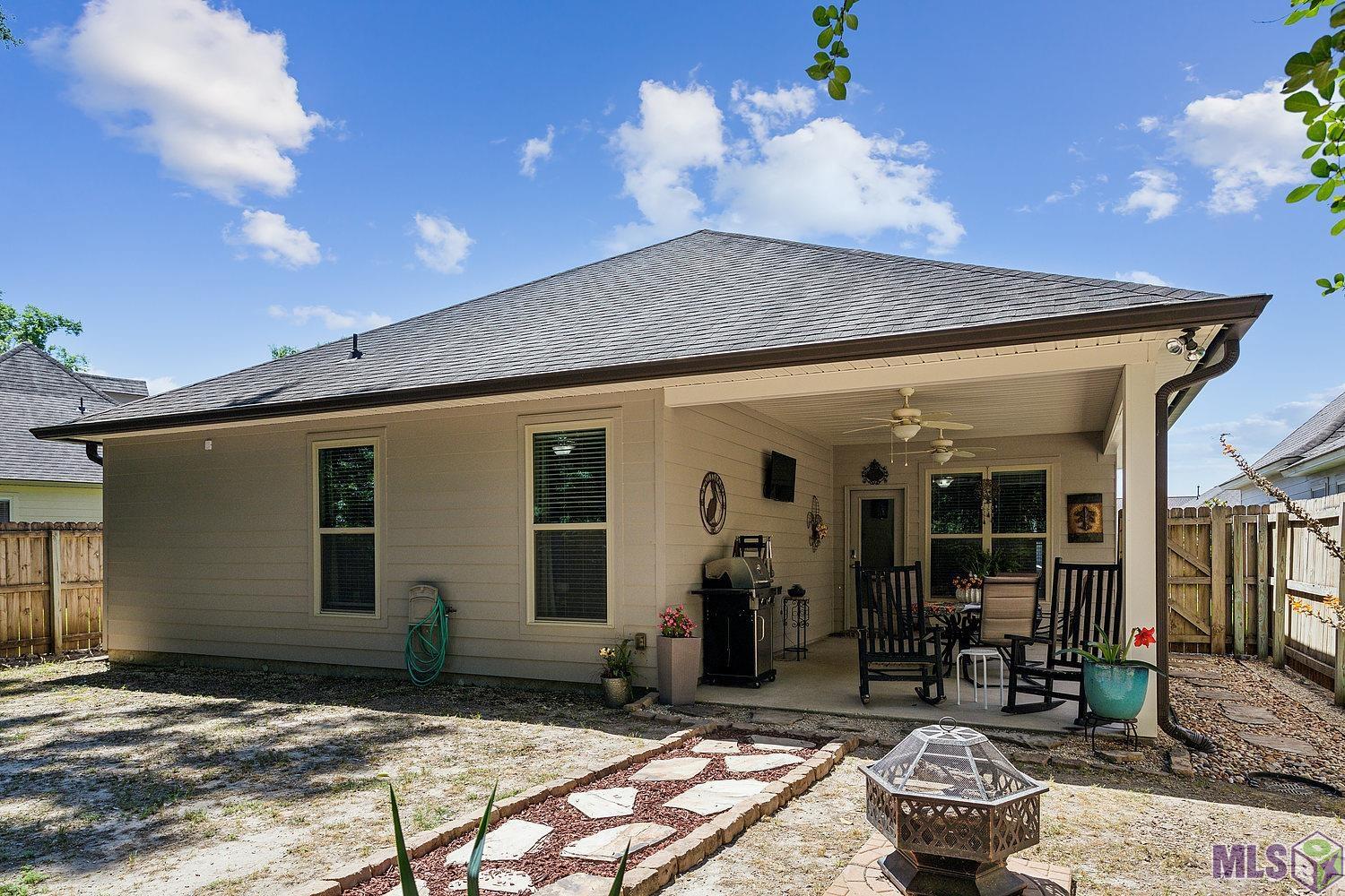 1475 Alouette Dr
