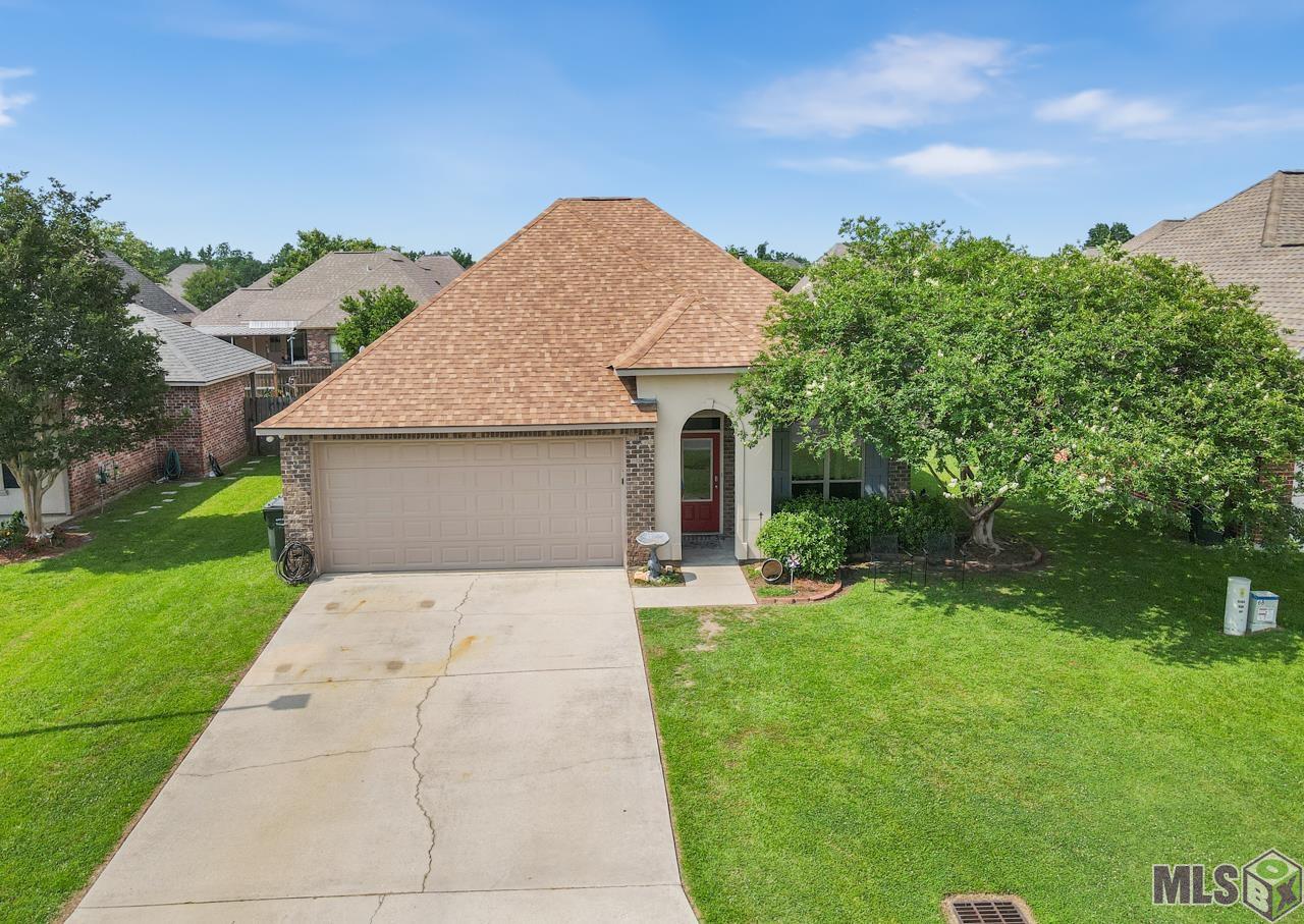 40434 Fox Run Dr