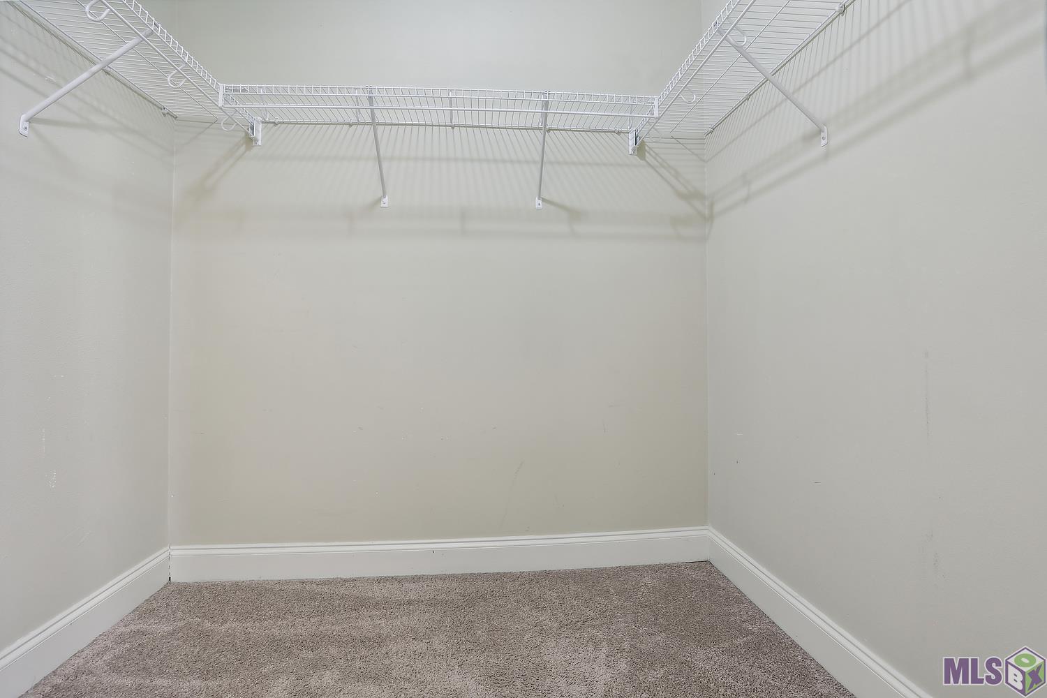 1502 Harwich Dr Unit: #E