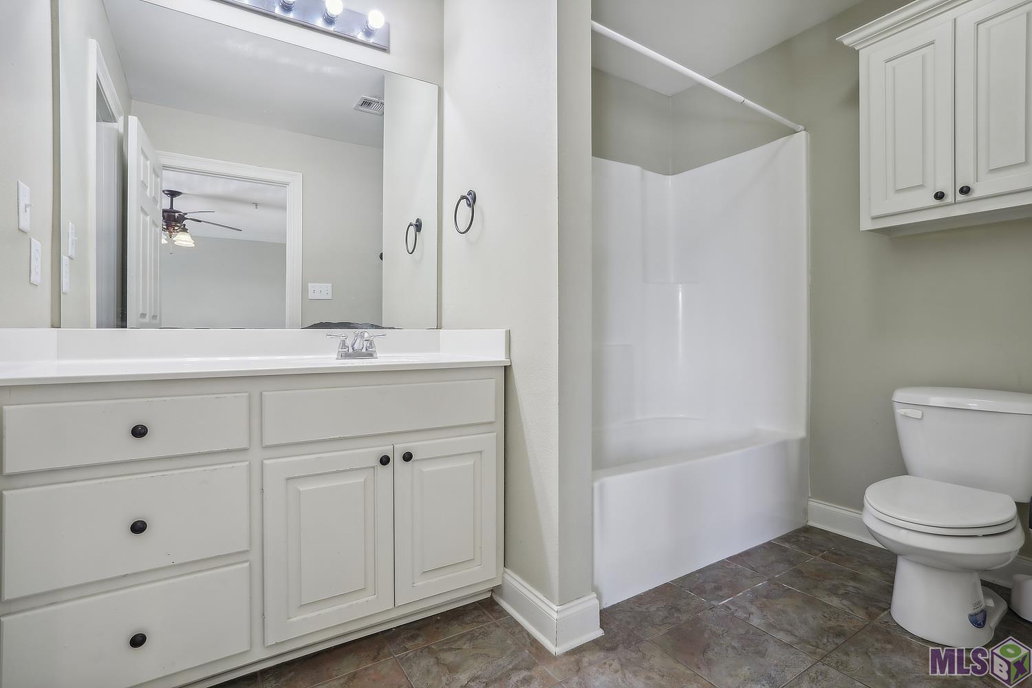 1502 Harwich Dr Unit: #E