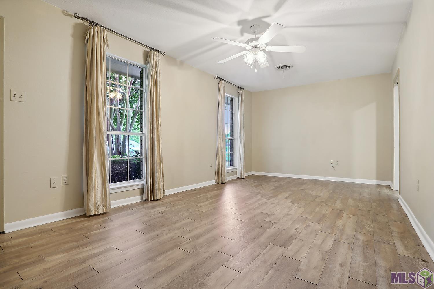 4320 Bluebonnet Rd