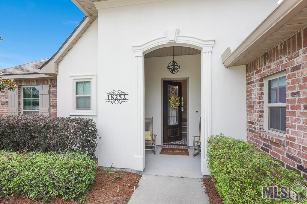 18252 Old Trail Dr
