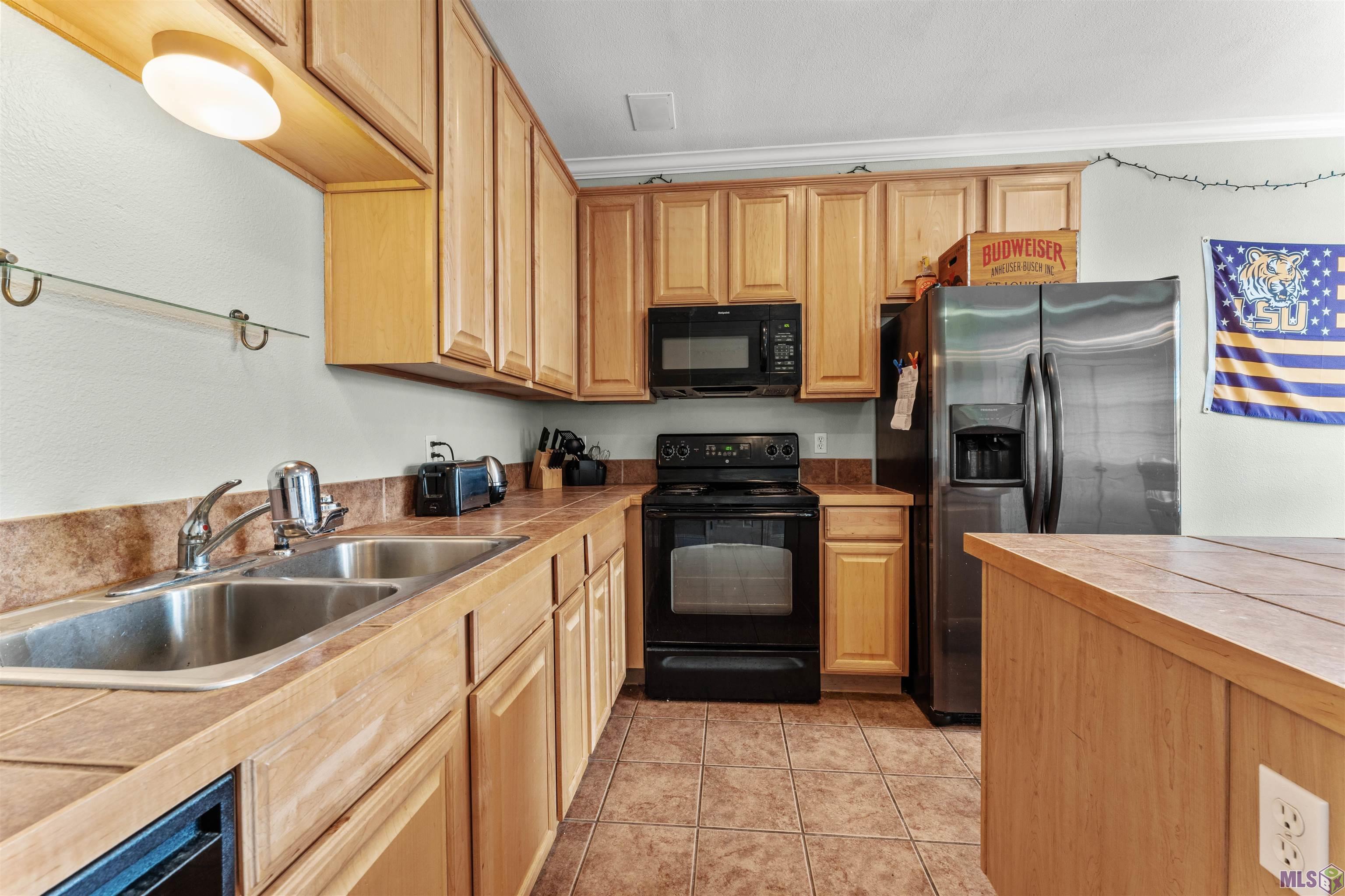 4000 Lake Beau Pre # 173 Unit: #173