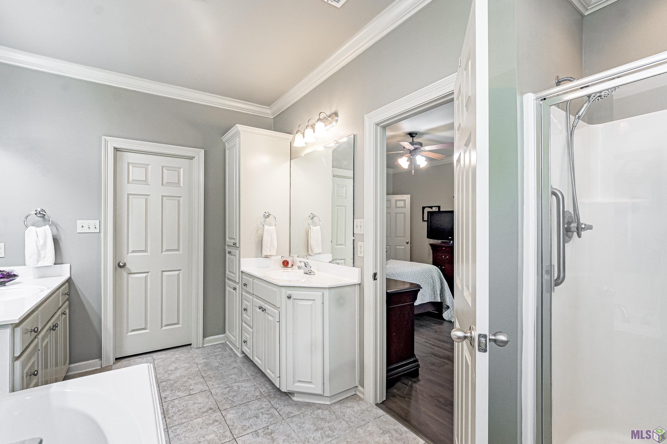 9256 Essex Bay Ct