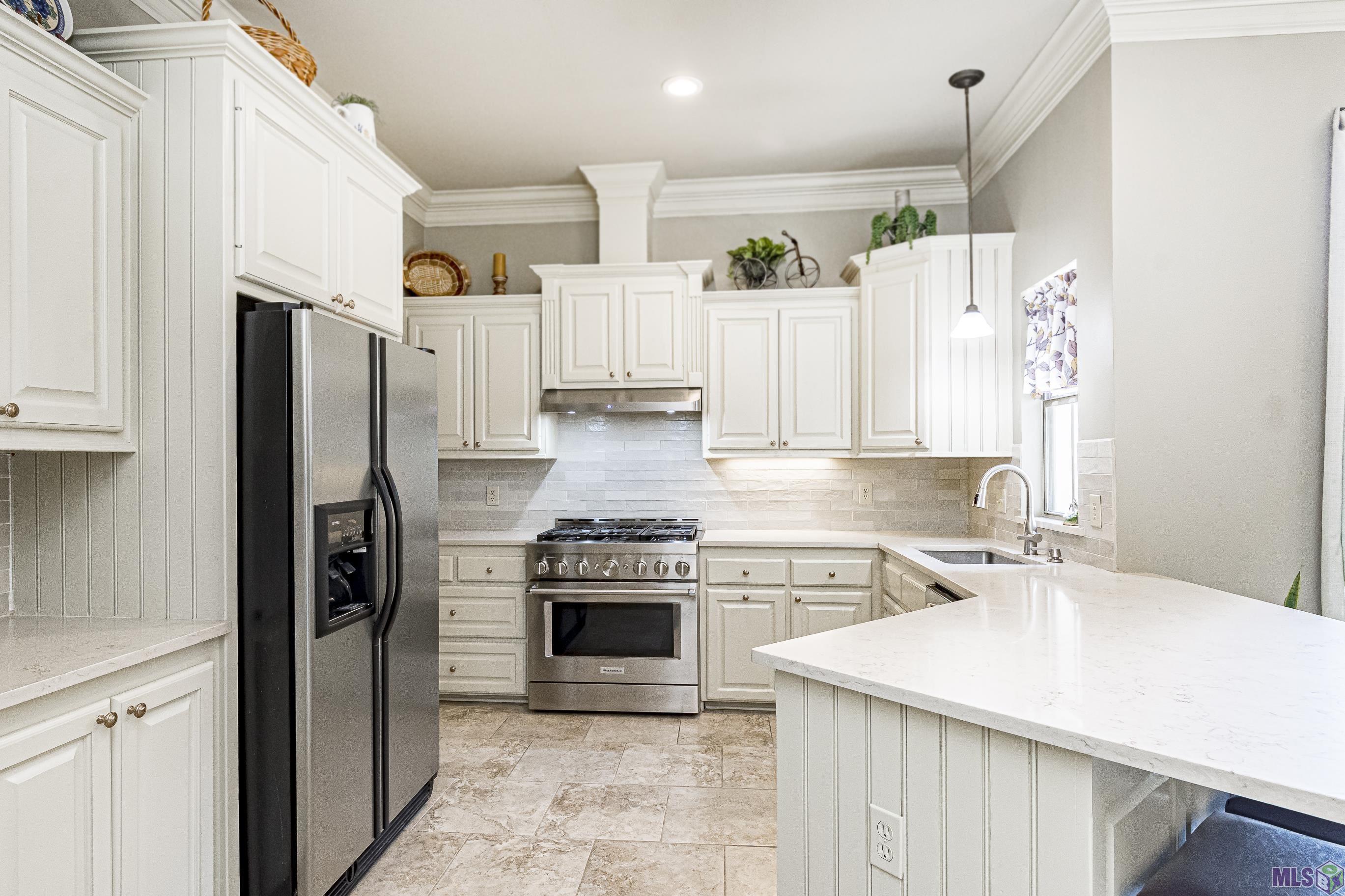 9256 Essex Bay Ct