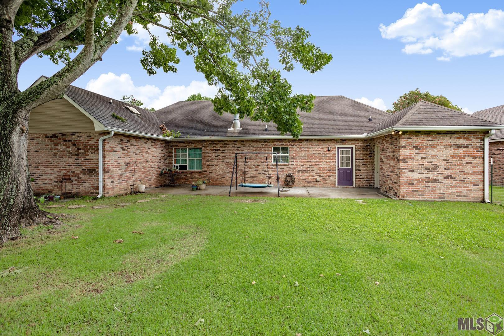 40301 La Rochelle Rd