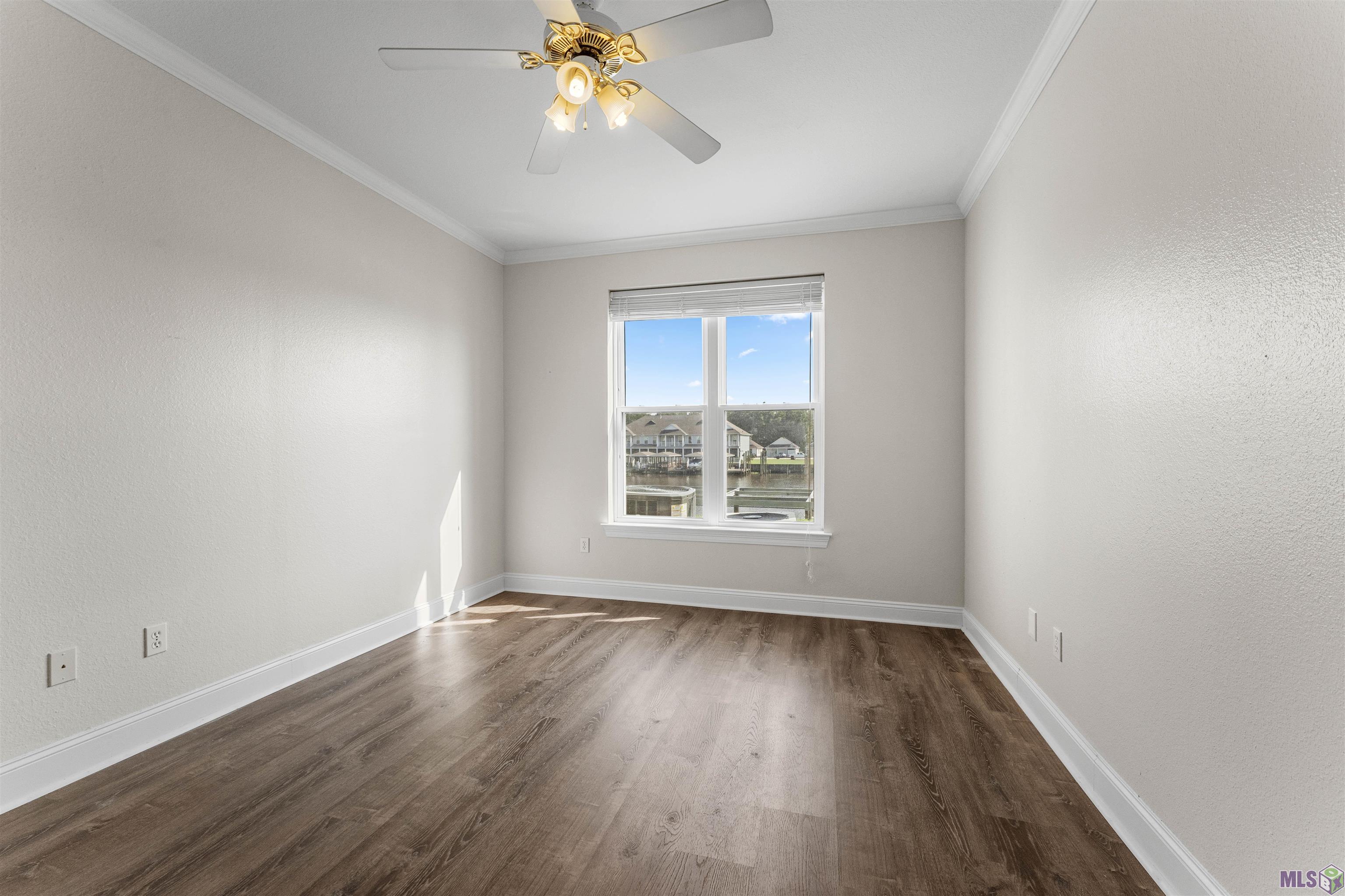 12386 River Highlands Drive # F Unit: #F