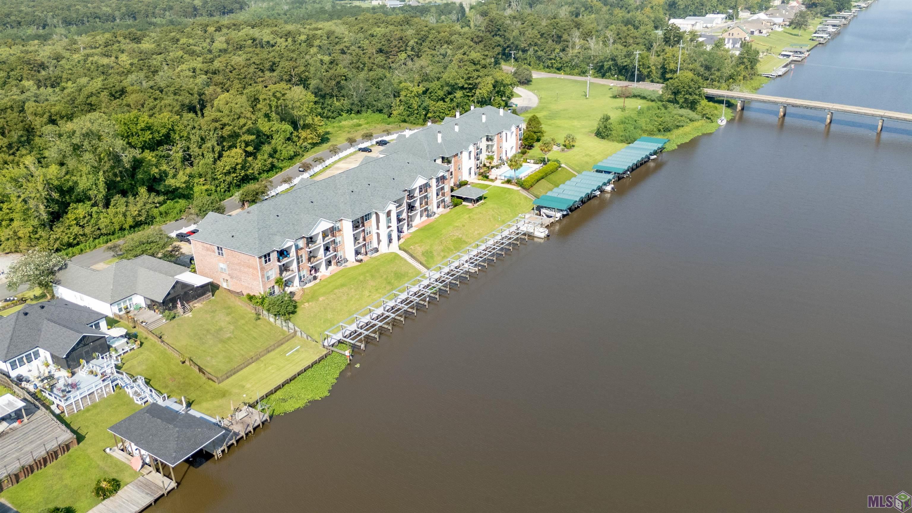 12386 River Highlands Drive # F Unit: #F