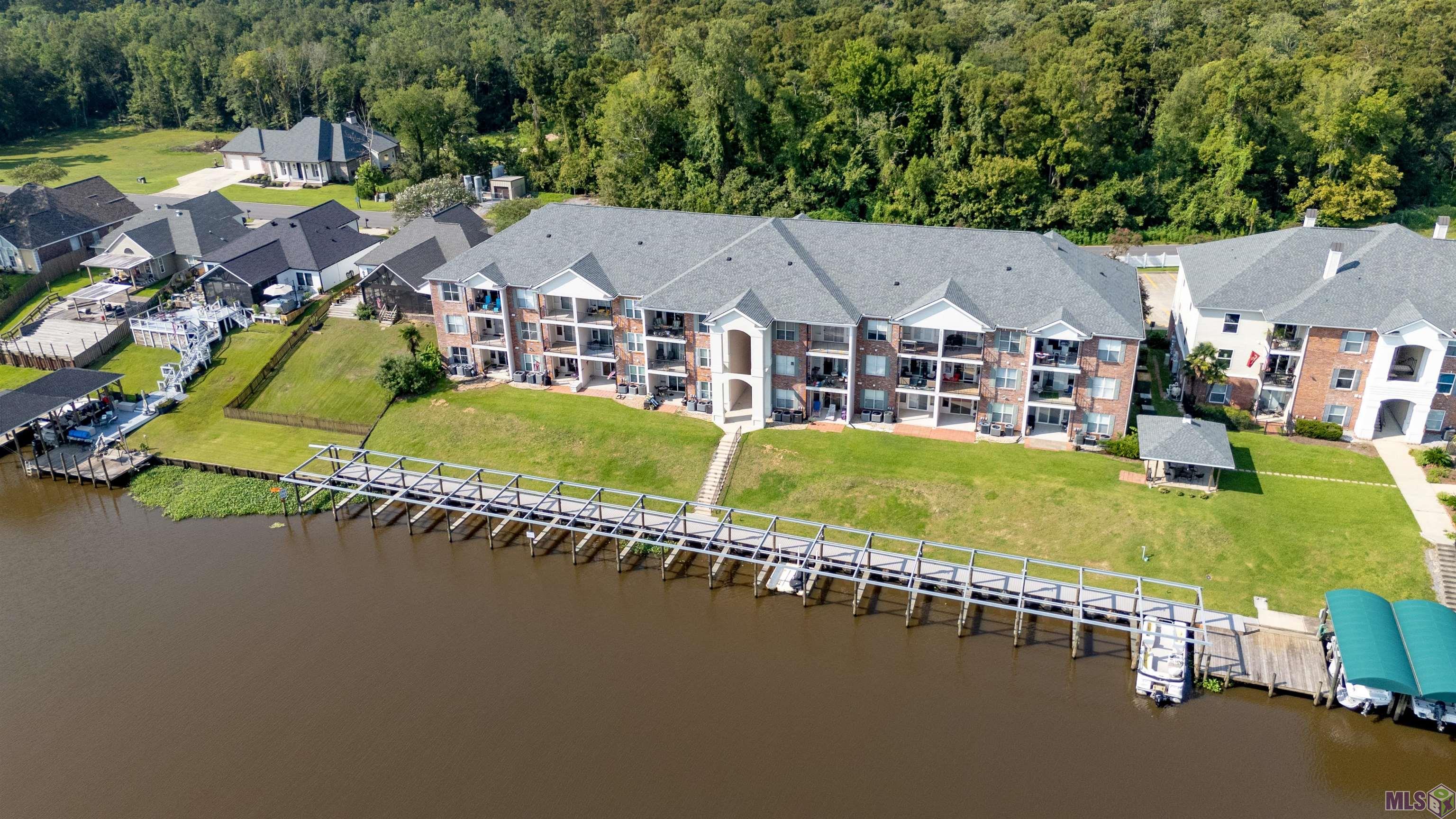 12386 River Highlands Drive # F Unit: #F