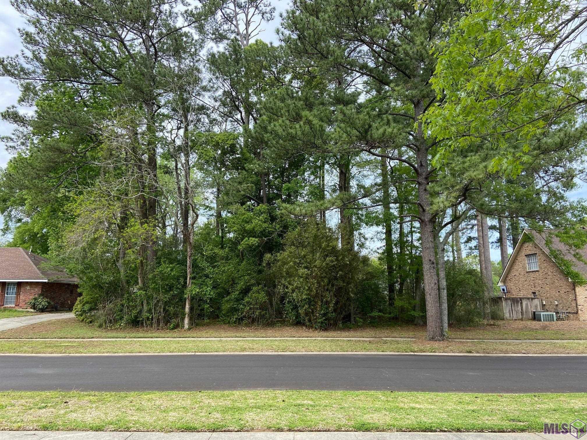 523 Daventry Dr