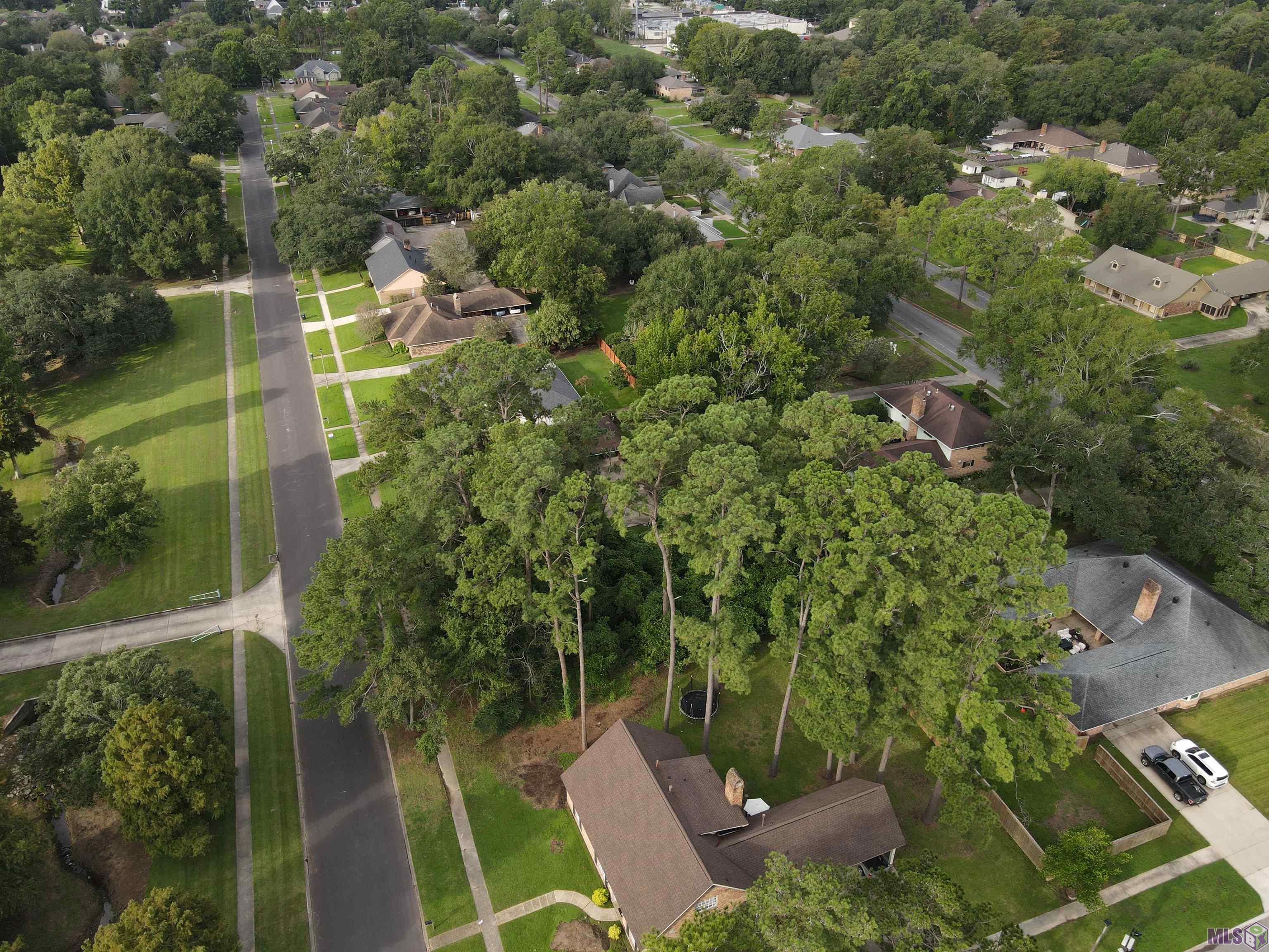 523 Daventry Dr