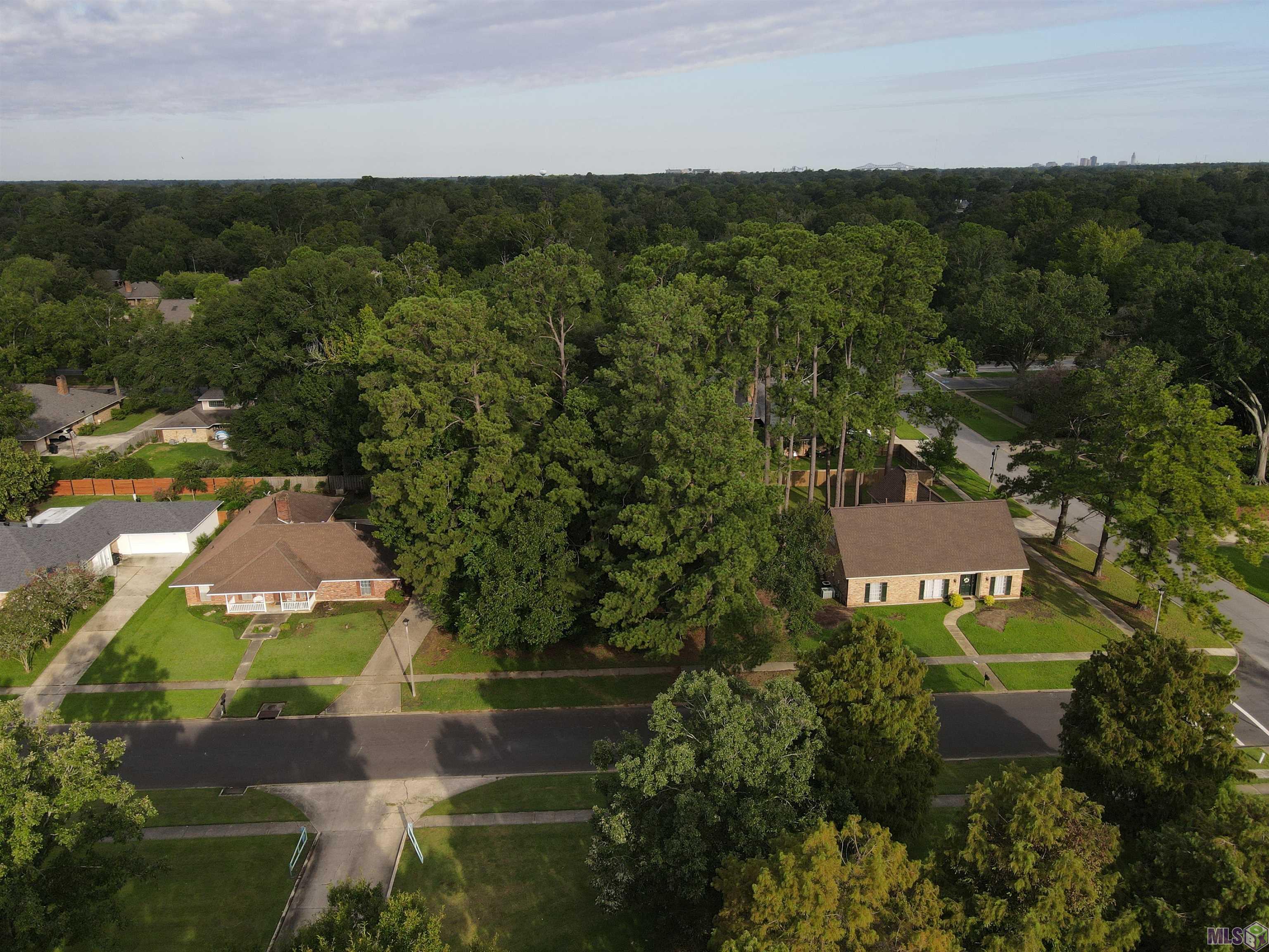523 Daventry Dr