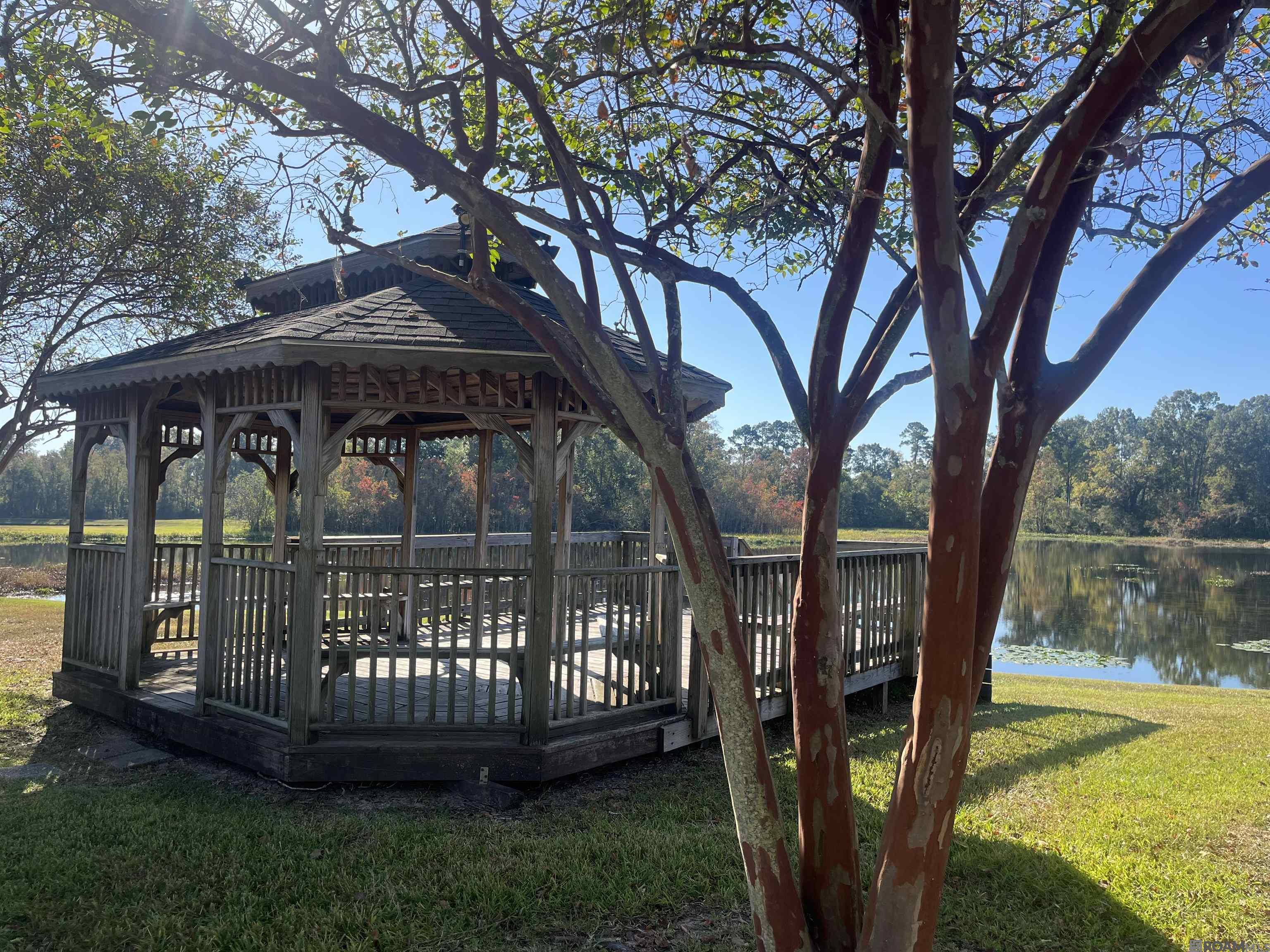 3112 Grassy Lake Dr