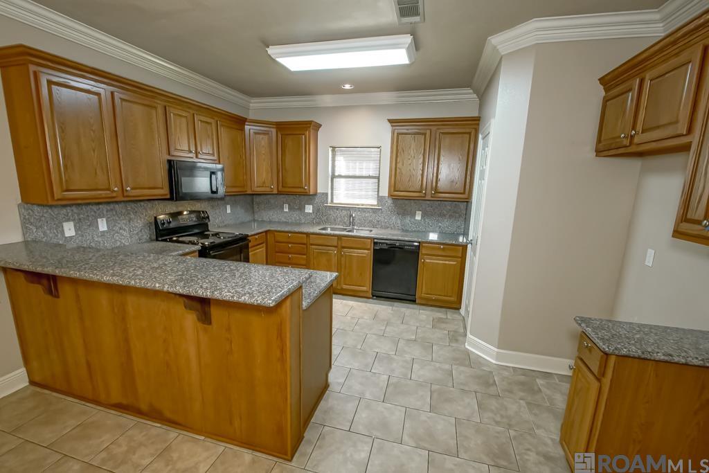 3112 Grassy Lake Dr