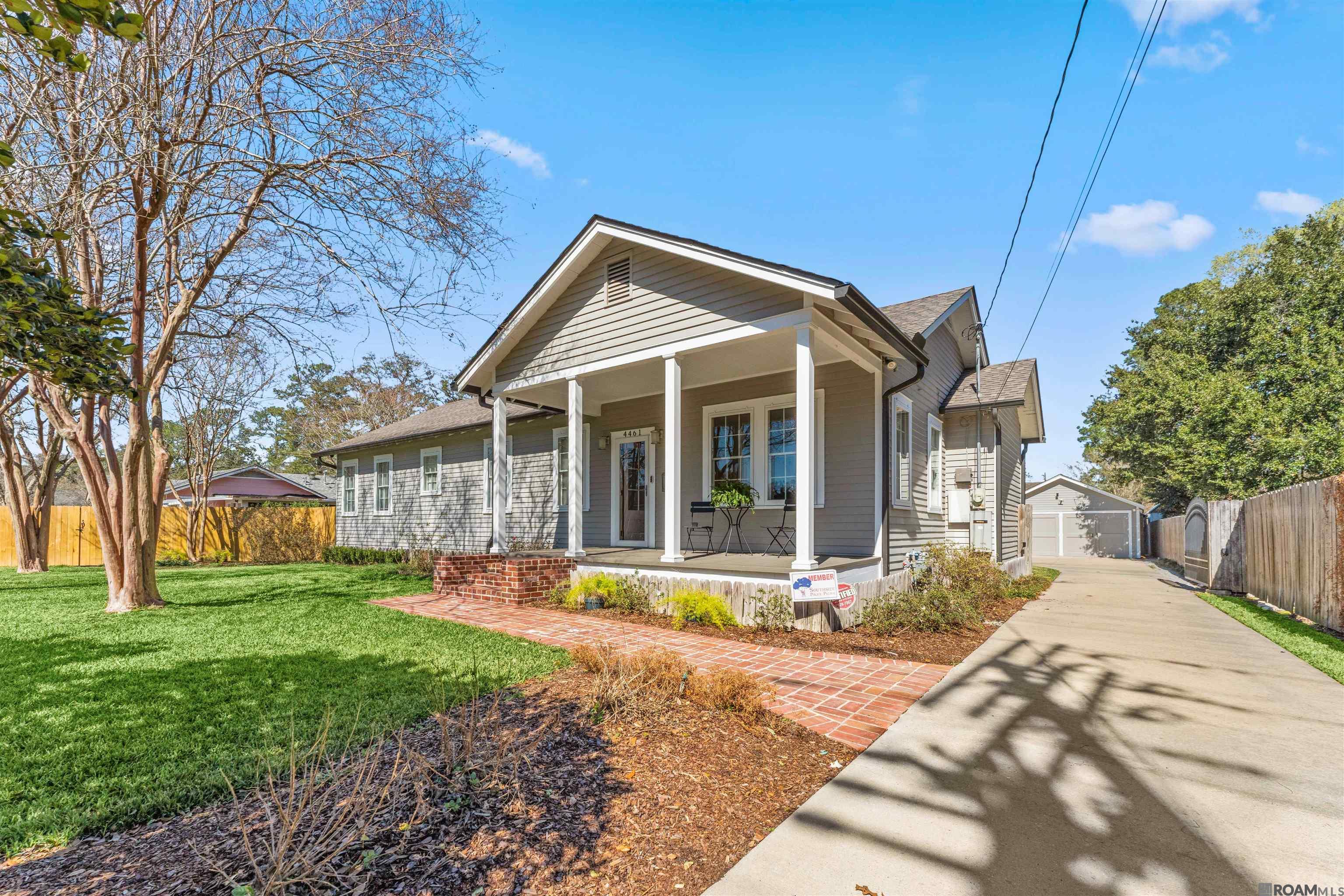 4461 Hyacinth Ave
