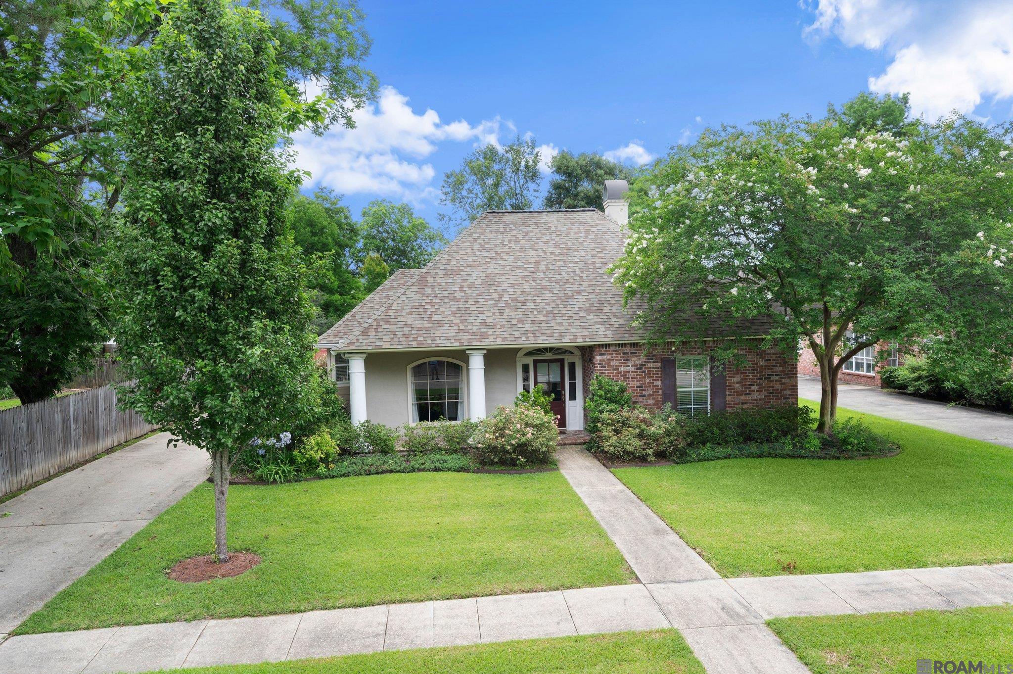 5175 Floynell Dr