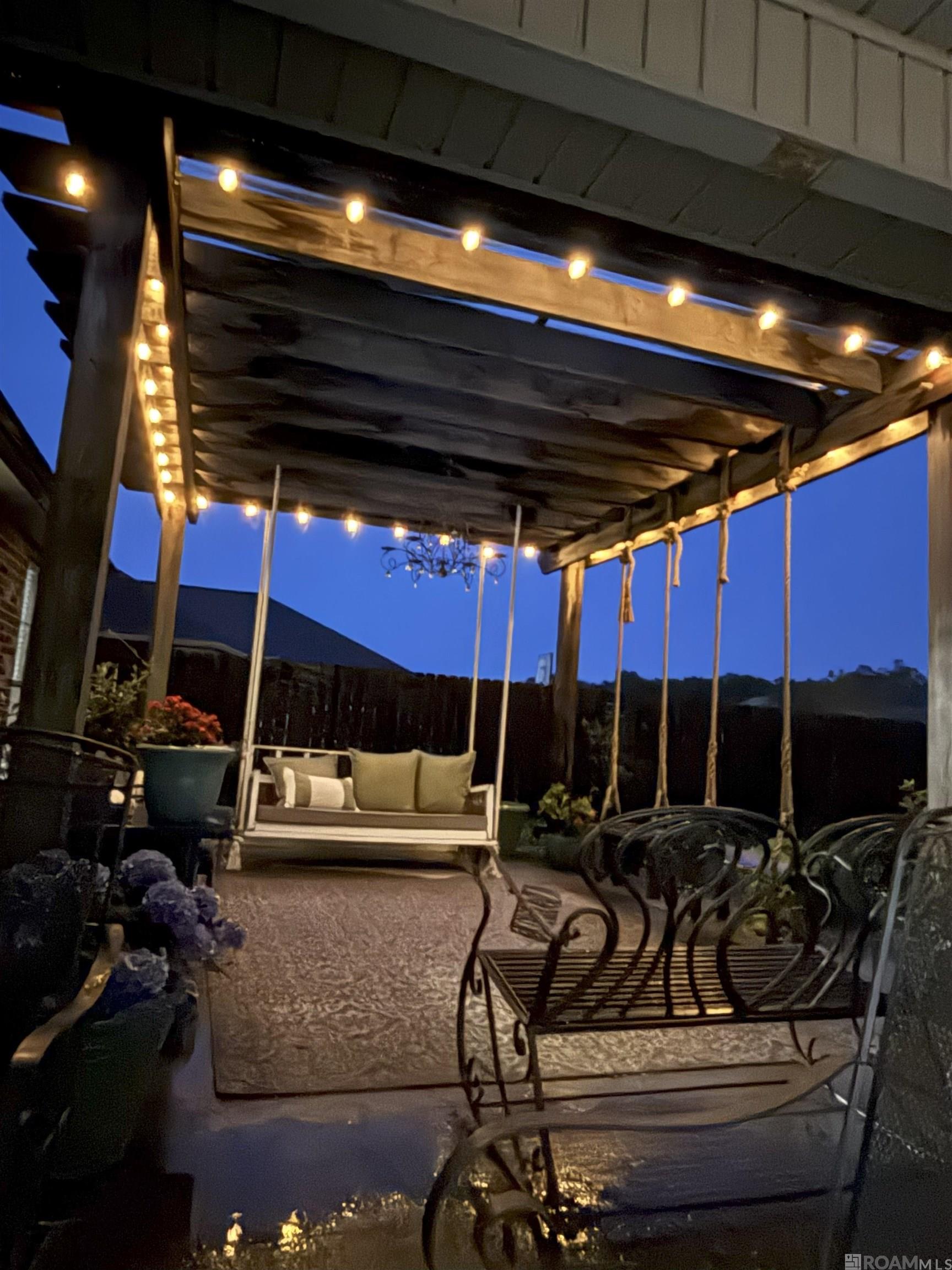 34058 Hawks Cove