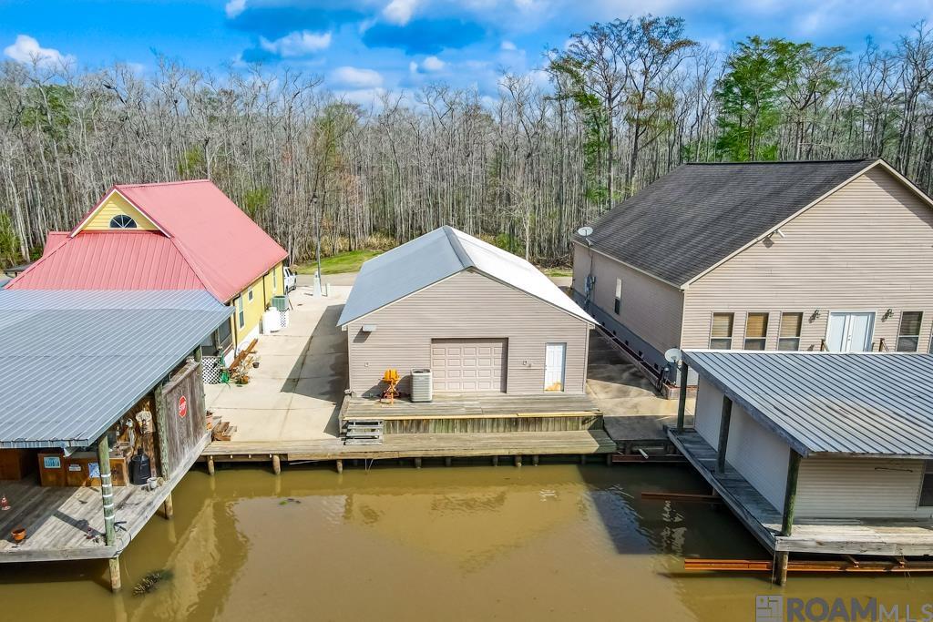 23396 Chene Blanc Ln, Maurepas