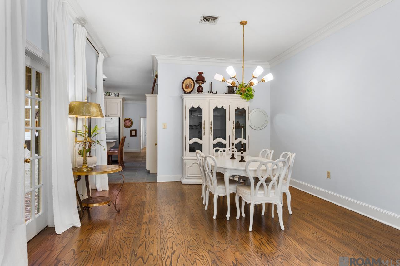 7962 Wrenwood Blvd # B Unit: #B