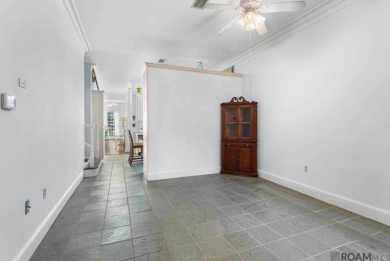 7962 Wrenwood Blvd # B Unit: #B