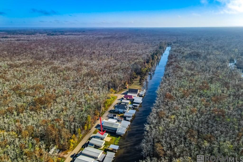 23340 Chene Blanc Ln