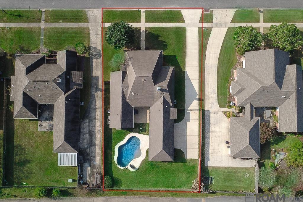 3975 White Oak Trace Dr