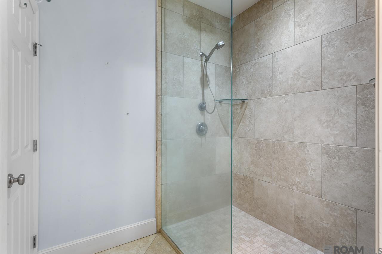 7962 Wrenwood Blvd # B Unit: #B