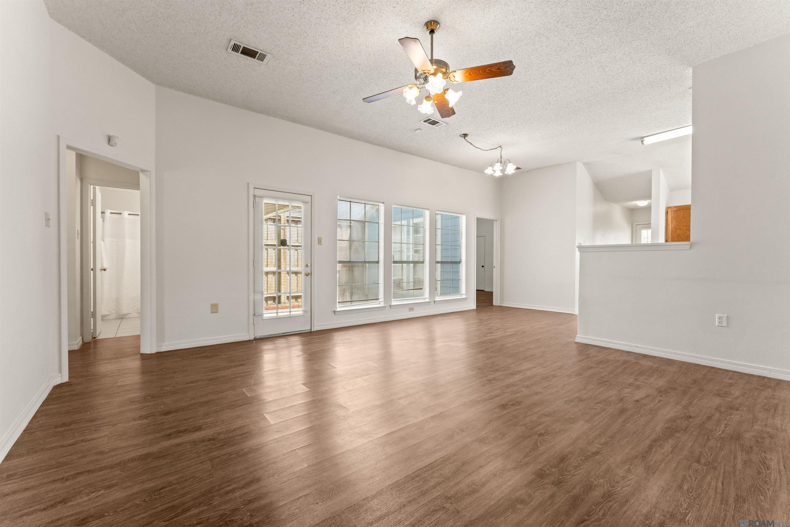 1885 Winter Ridge Ave
