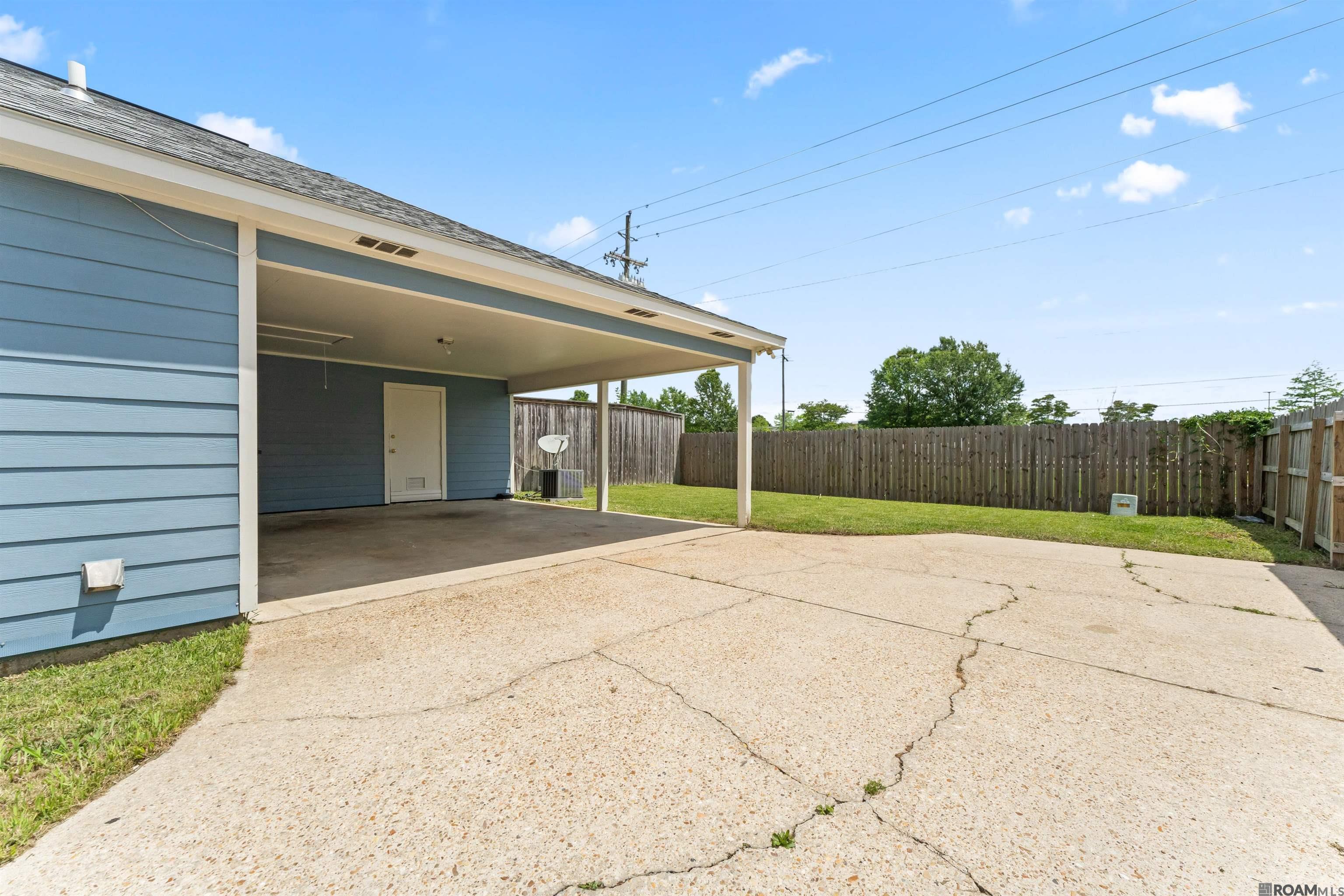 1885 Winter Ridge Ave