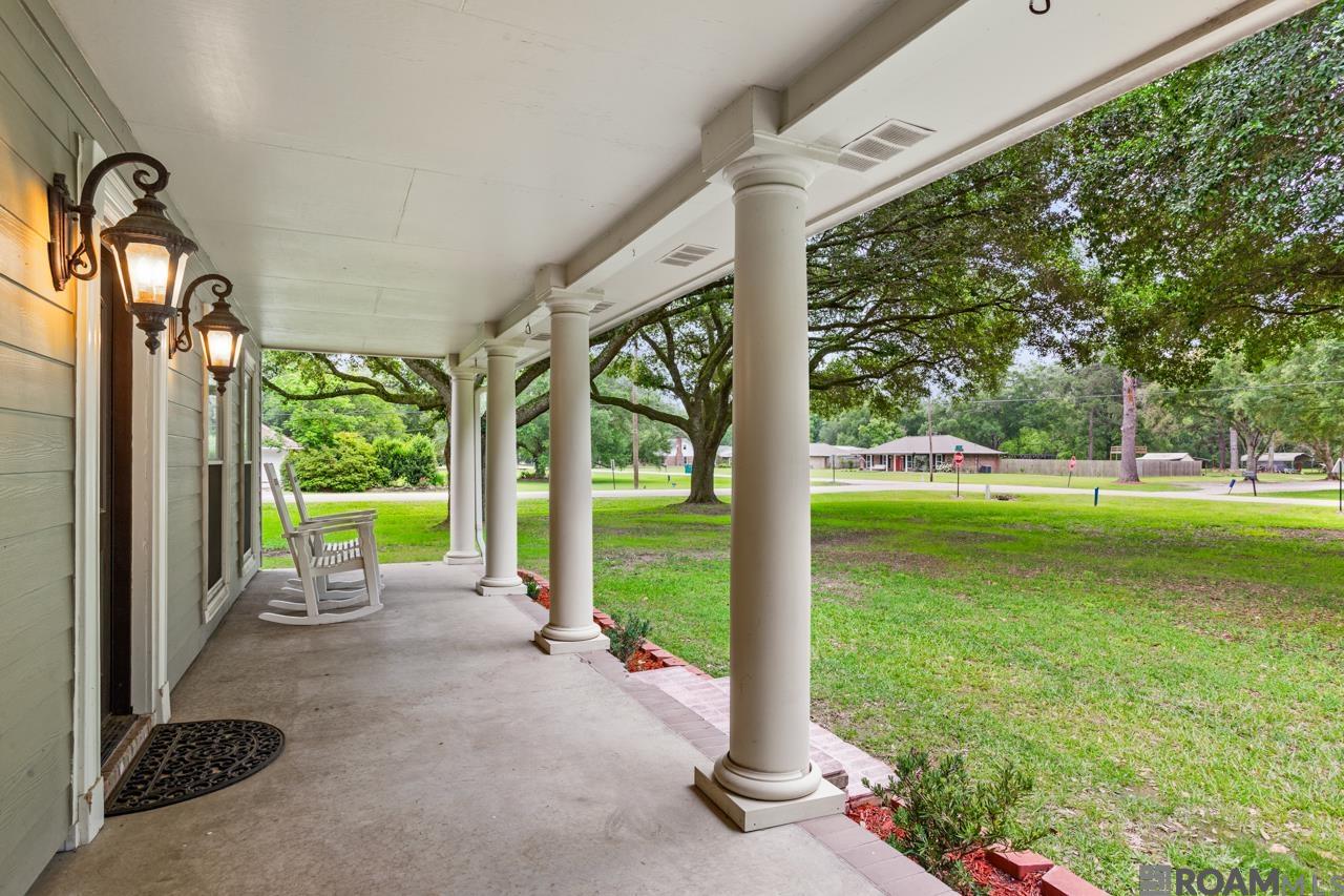 12847 Pleasant Ridge