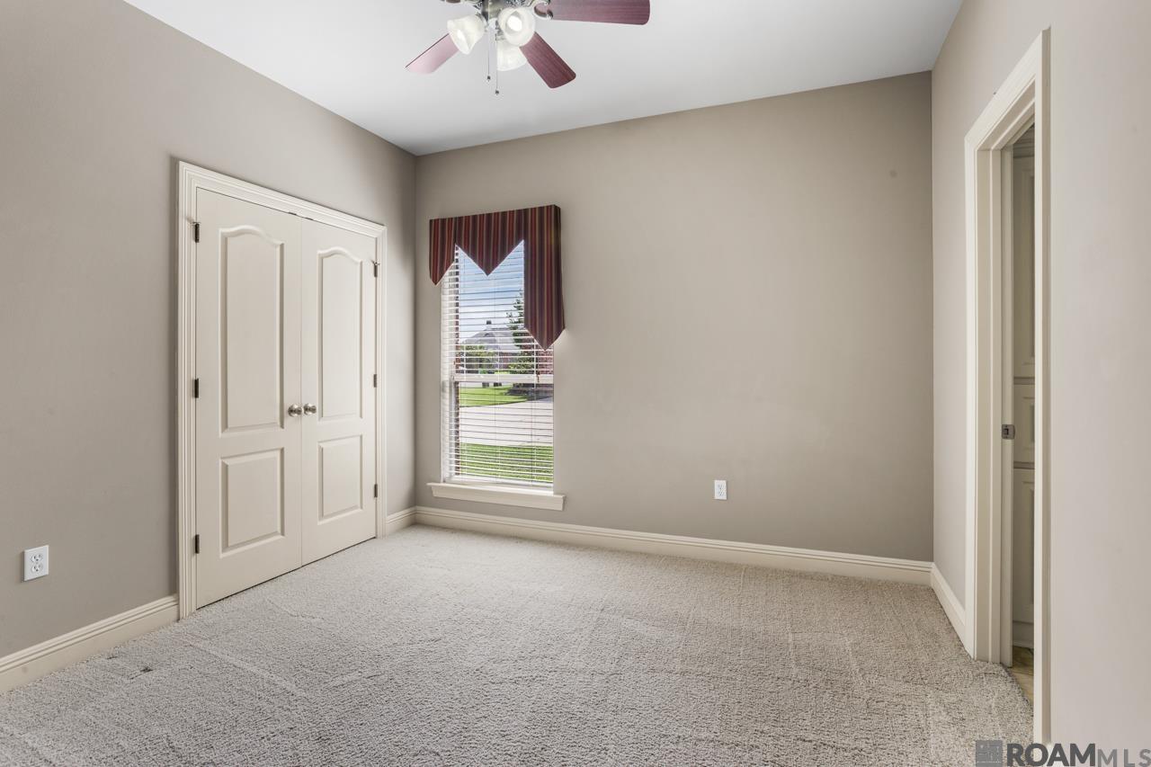 37472 Dutchtown Crossing Av