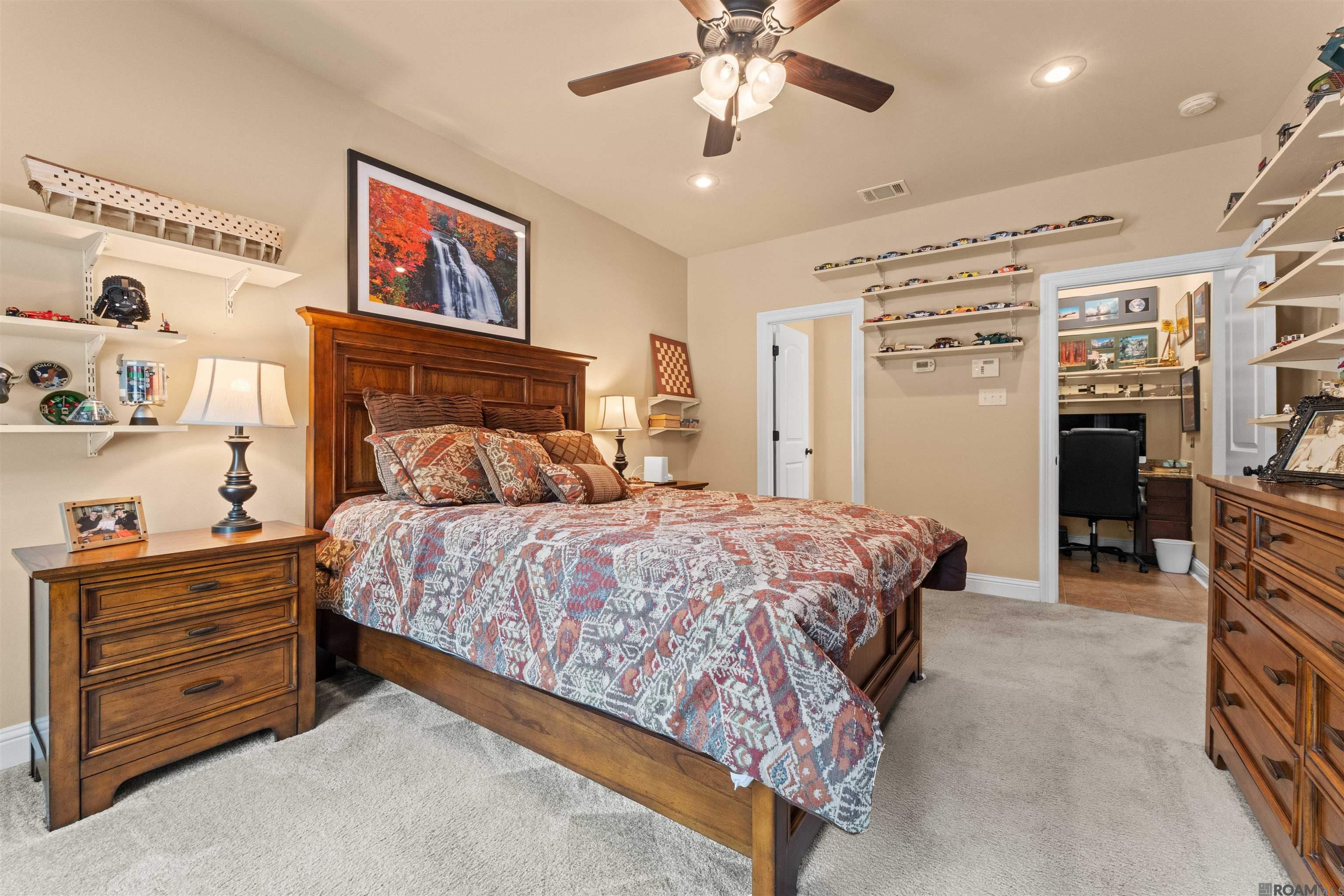 9232 Falling Oak Dr