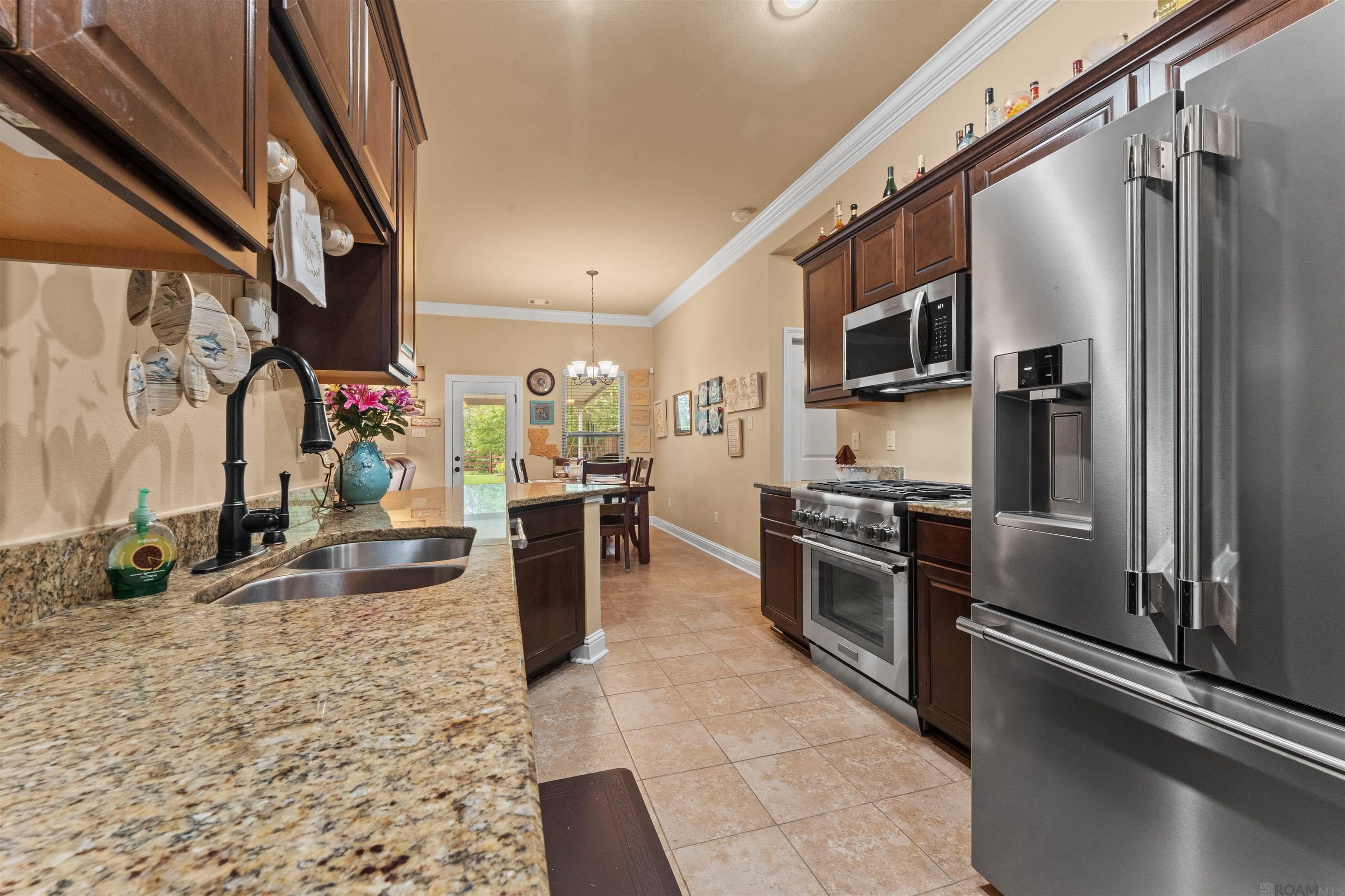 9232 Falling Oak Dr