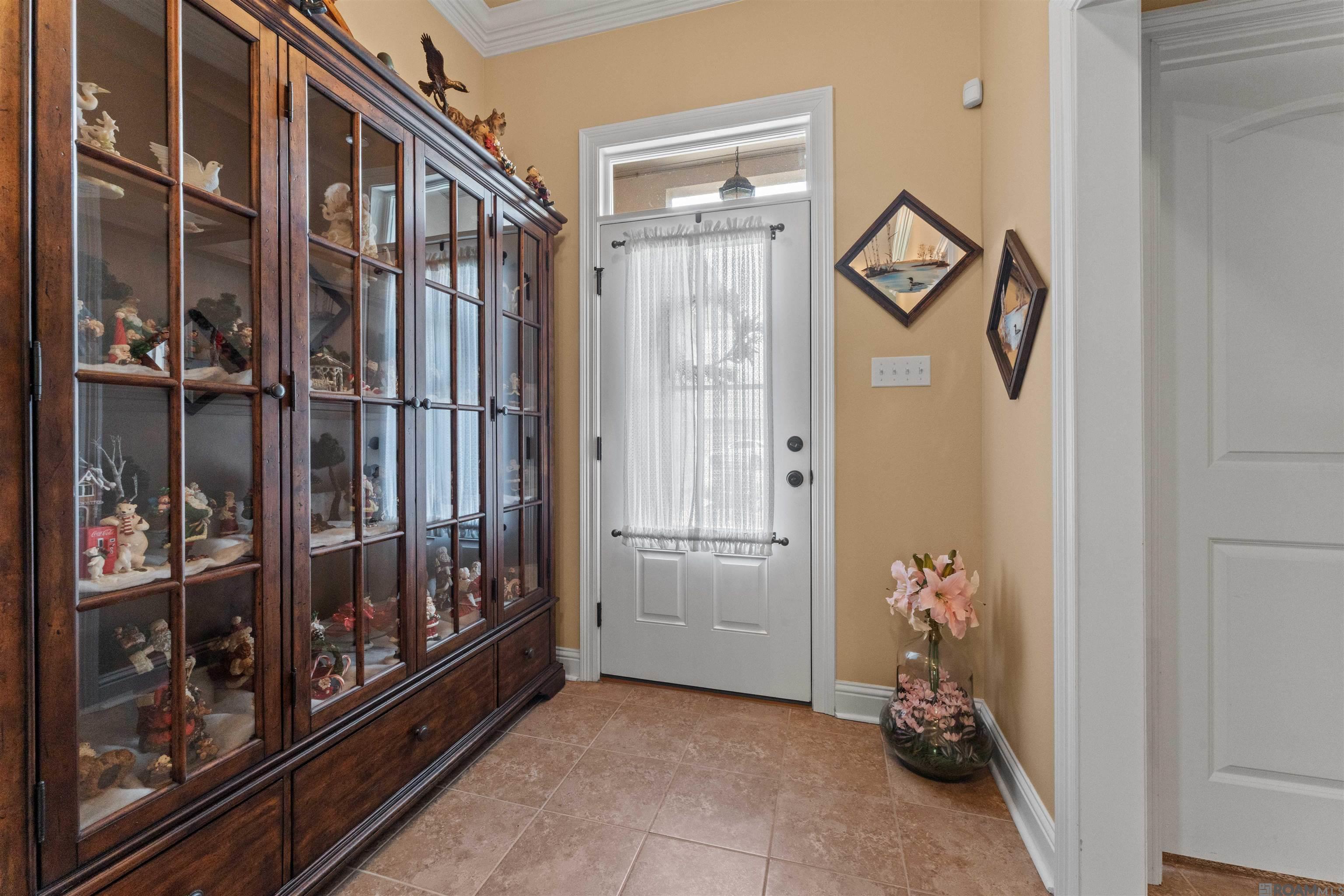 9232 Falling Oak Dr