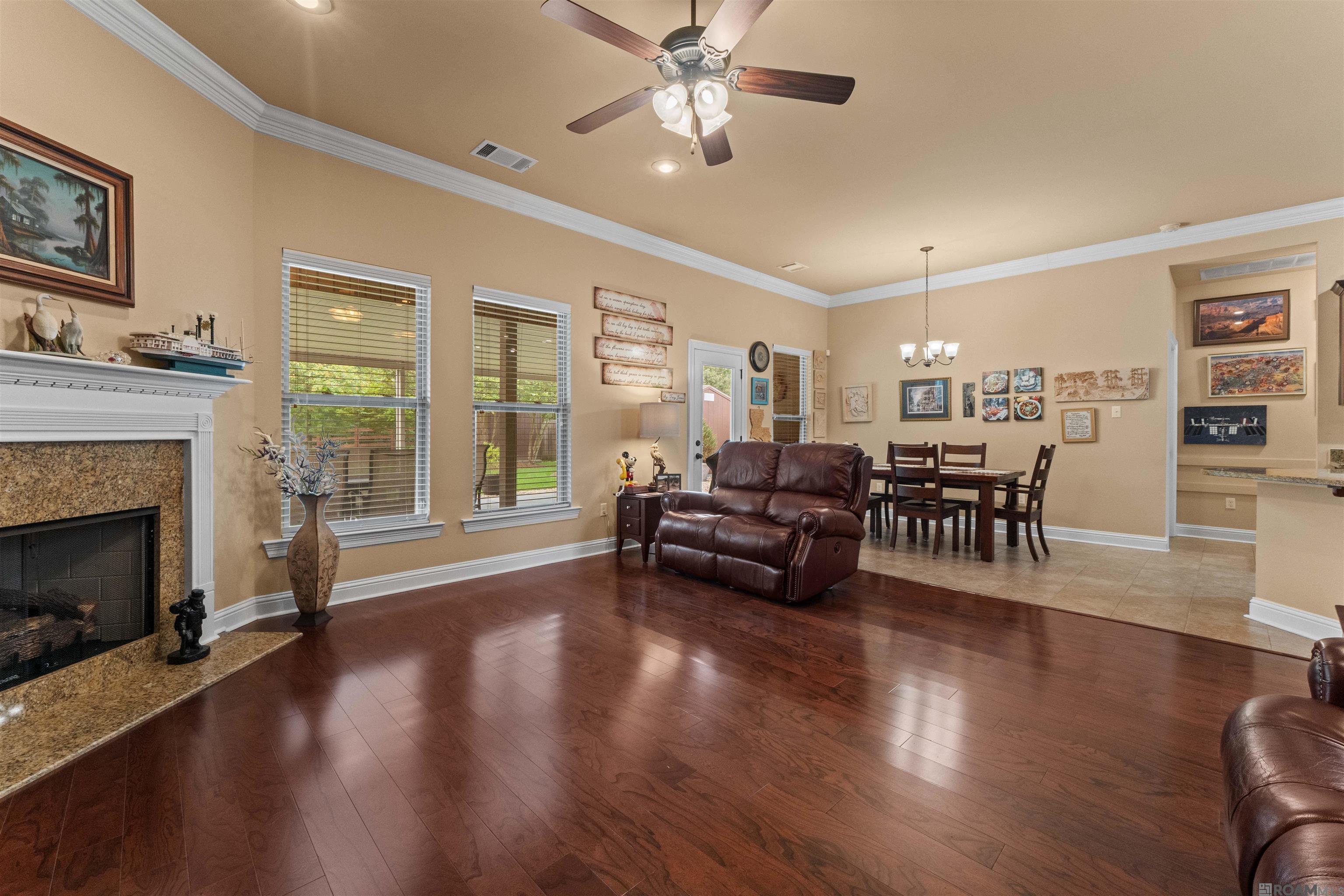 9232 Falling Oak Dr
