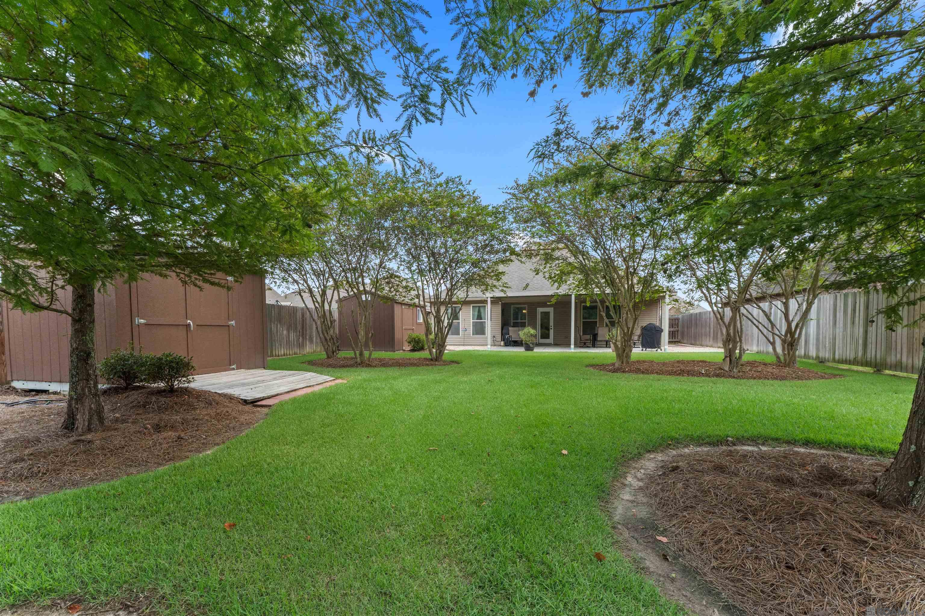 9232 Falling Oak Dr