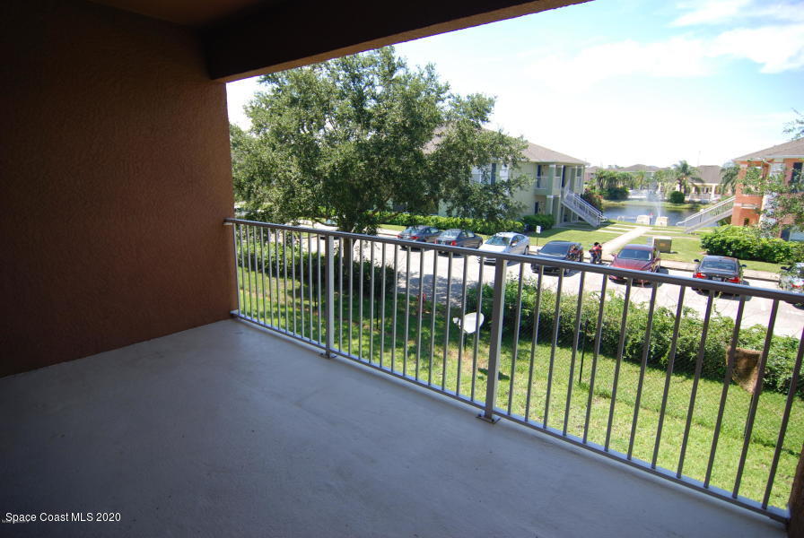 1030 Venetian Drive, 202