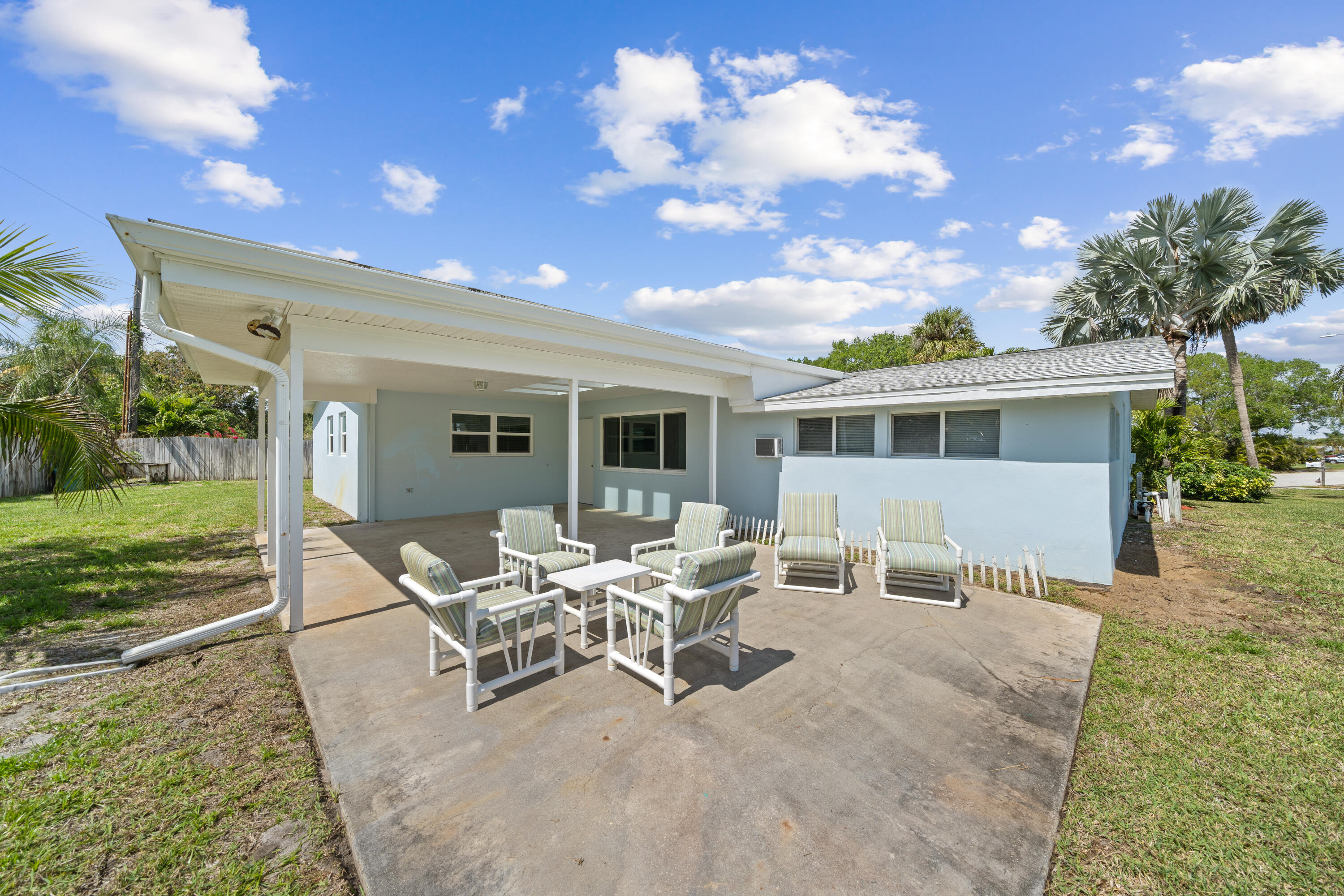 415 Rosedale Drive