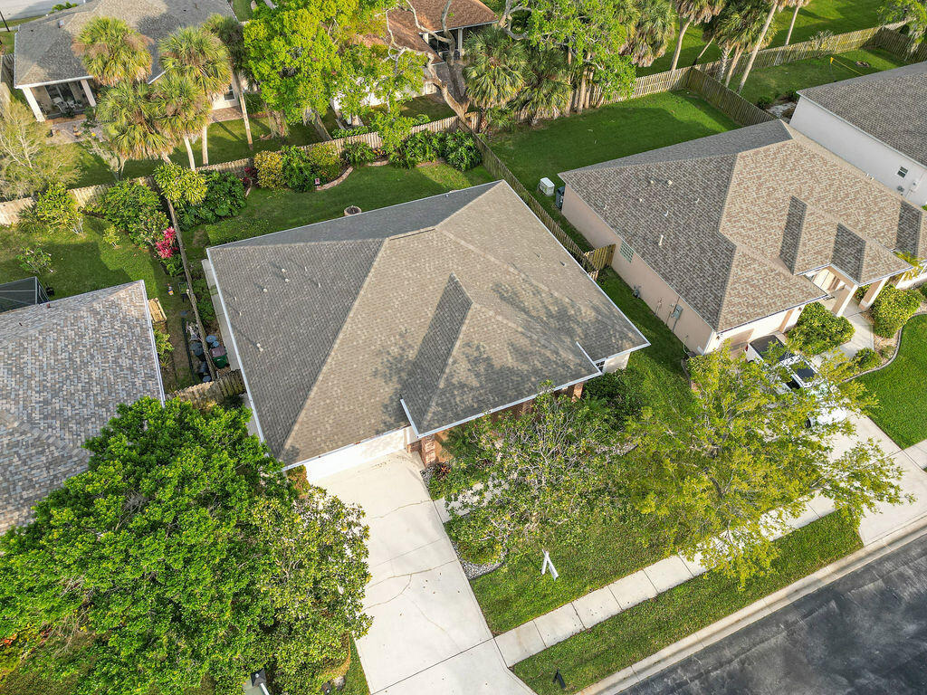 2313 Woodfield Circle