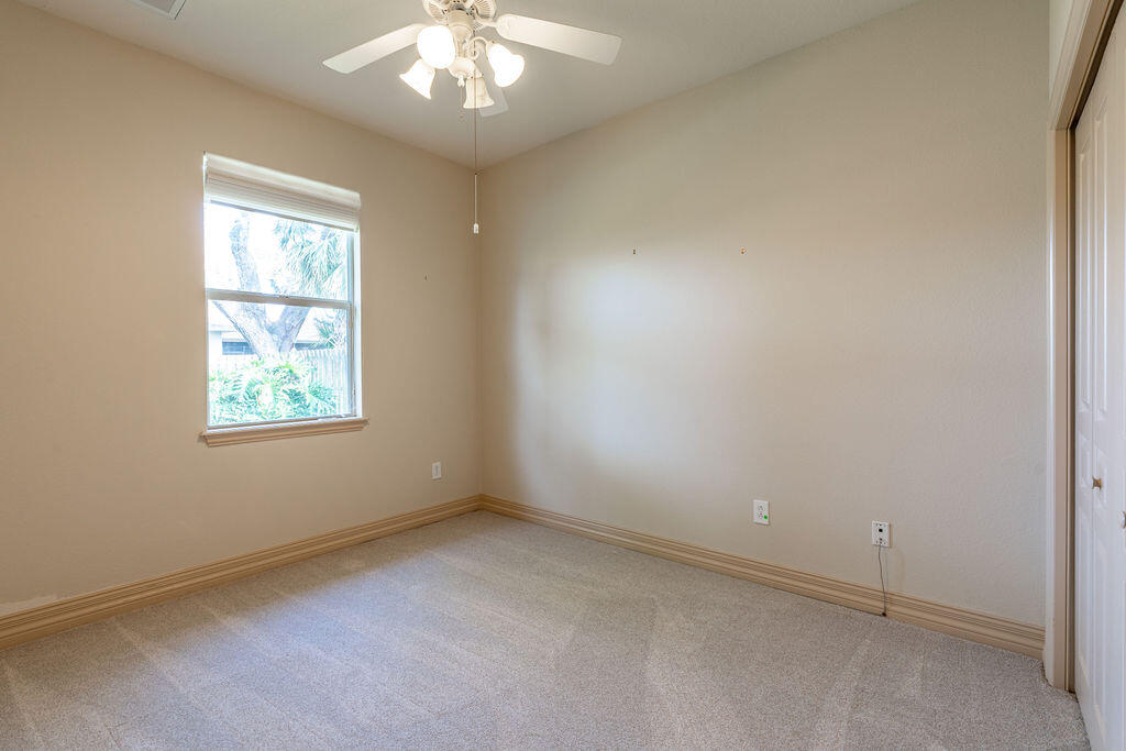 2313 Woodfield Circle