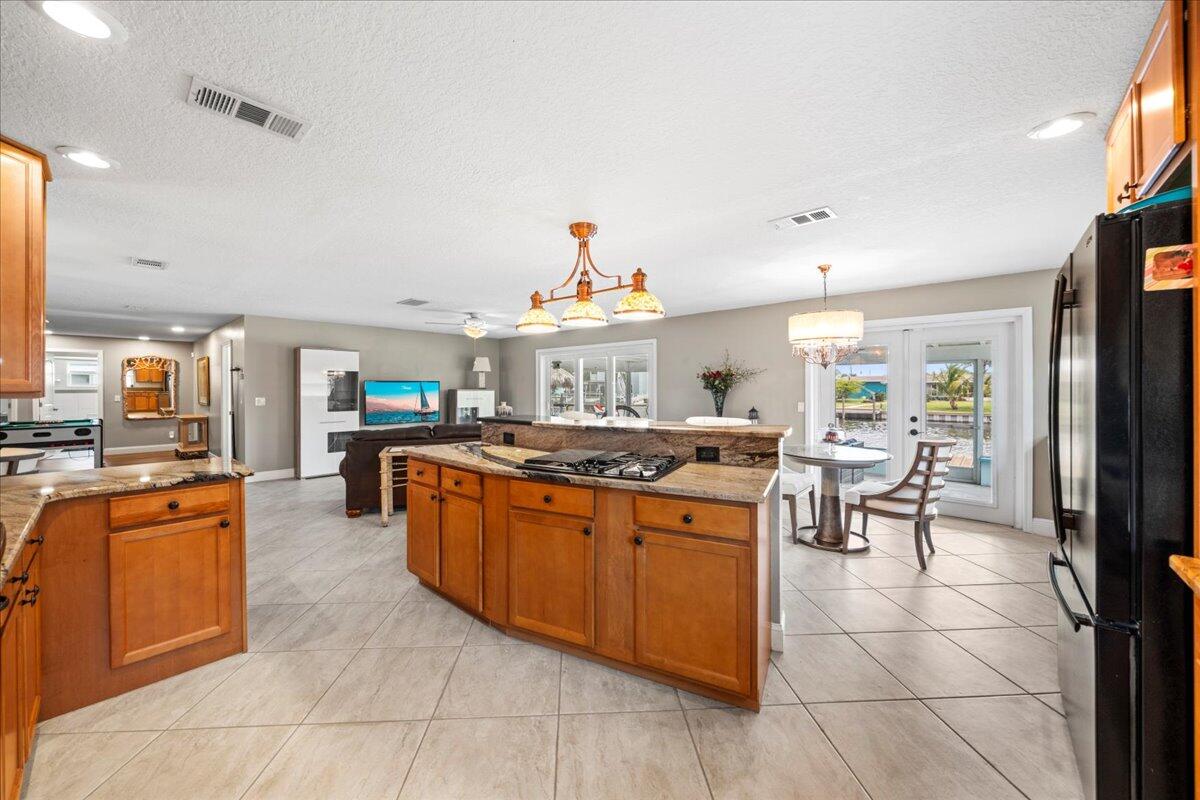 425 San Cristobal Court