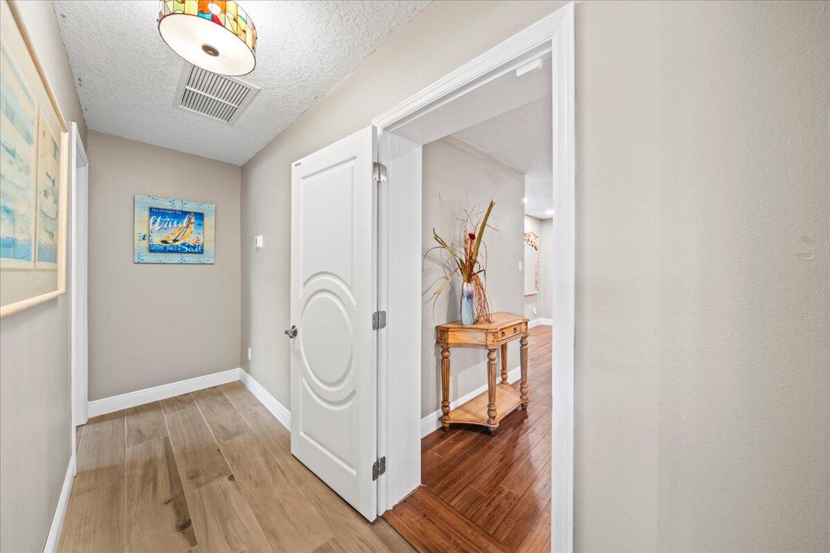425 San Cristobal Court