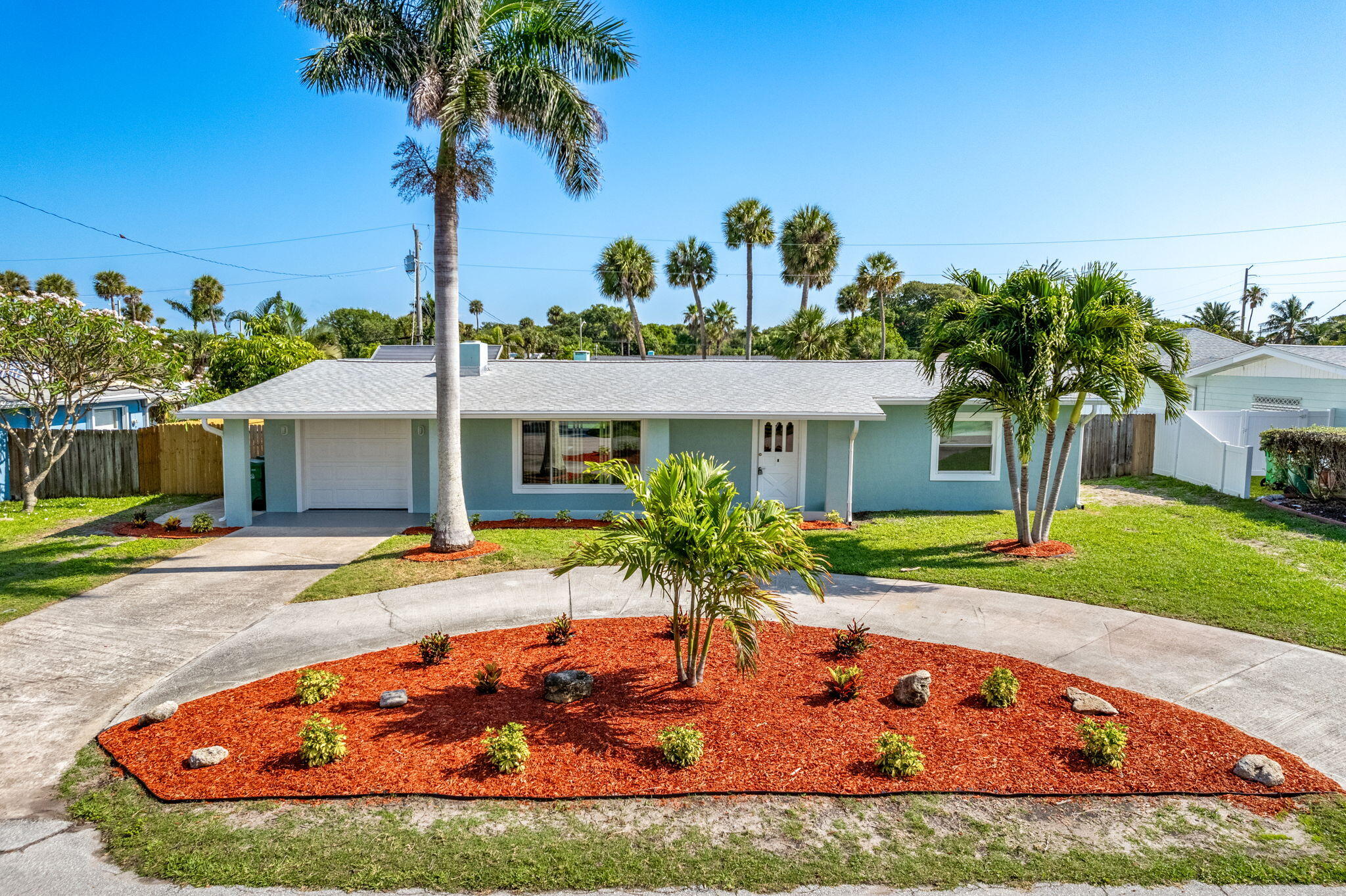 130 W Osceola Lane