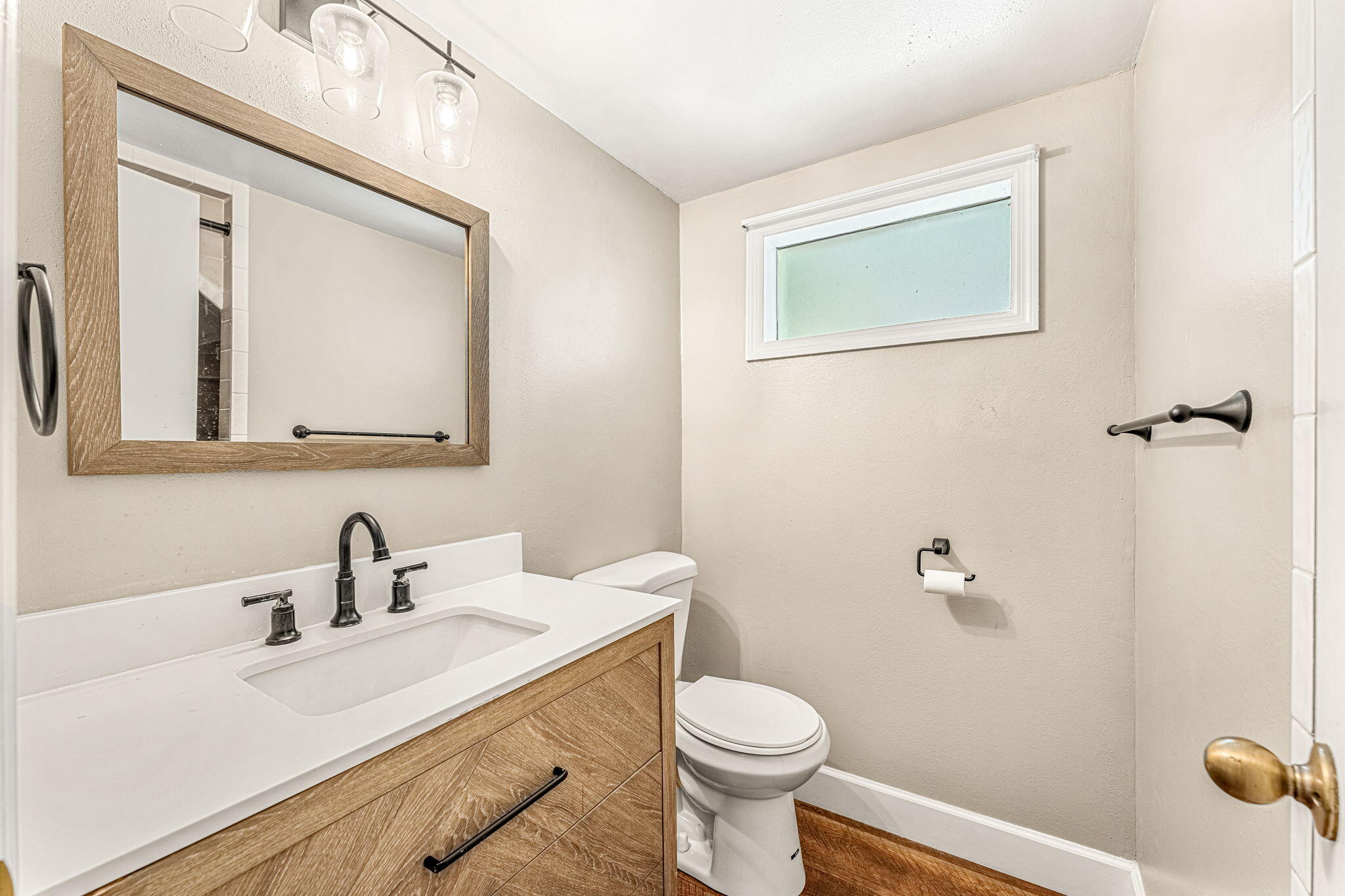 4550 Deerwood Trail