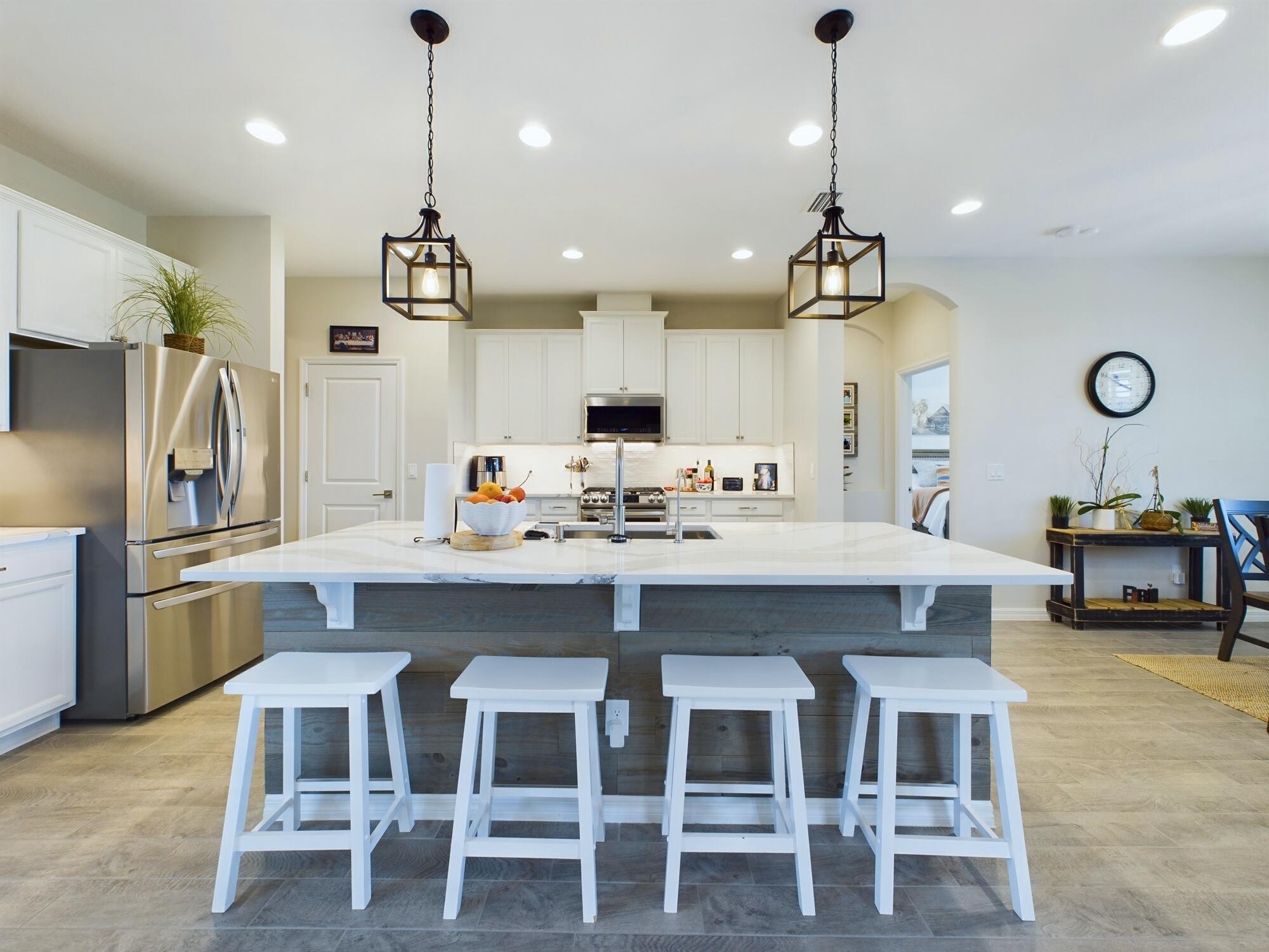 8020 Lucent Court