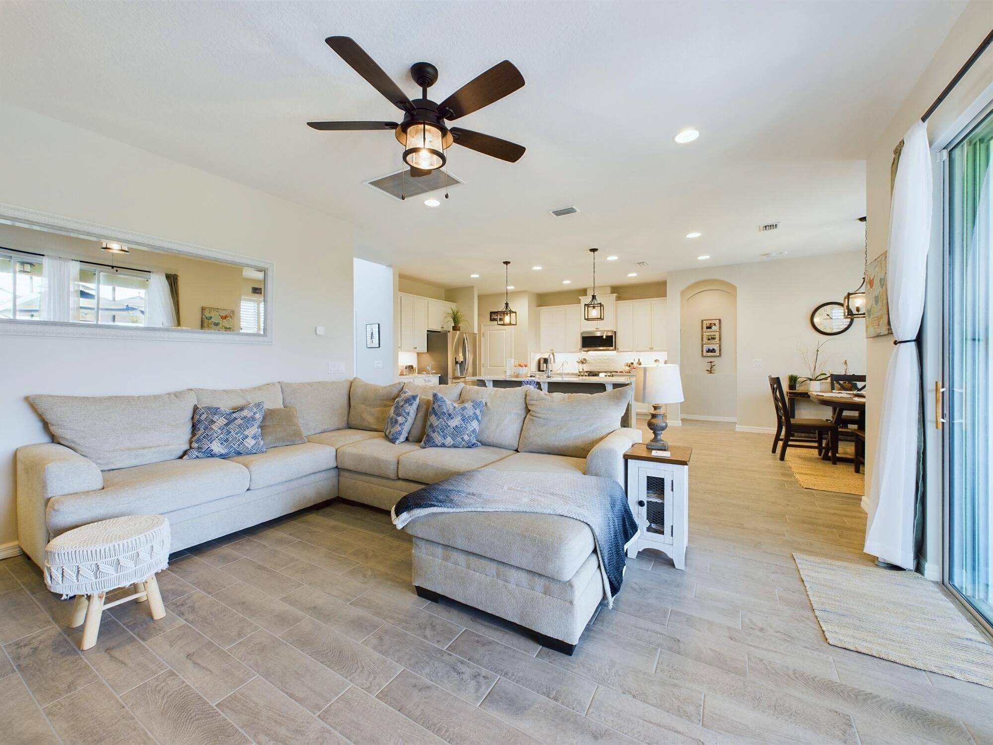 8020 Lucent Court