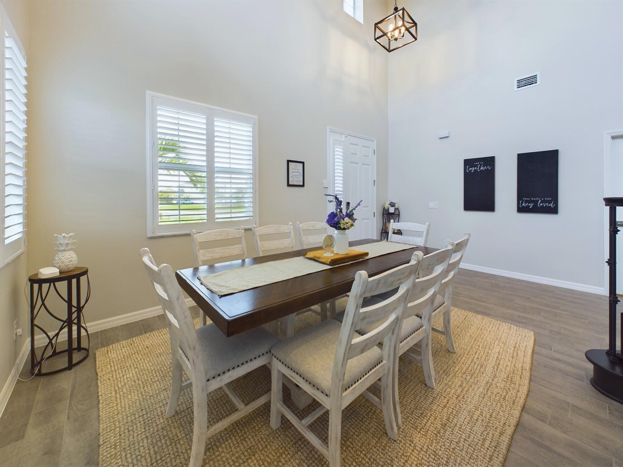 8020 Lucent Court