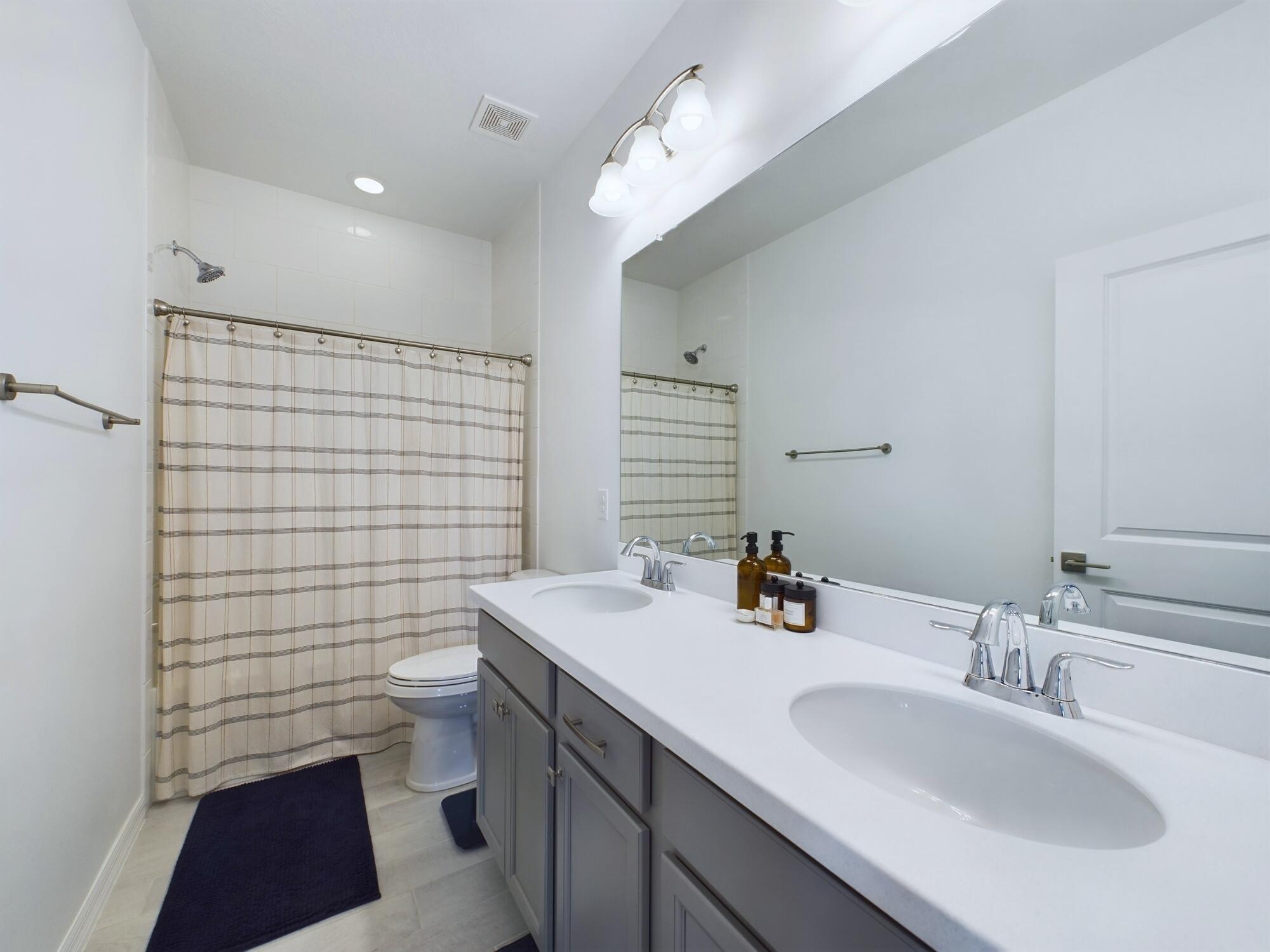 8020 Lucent Court