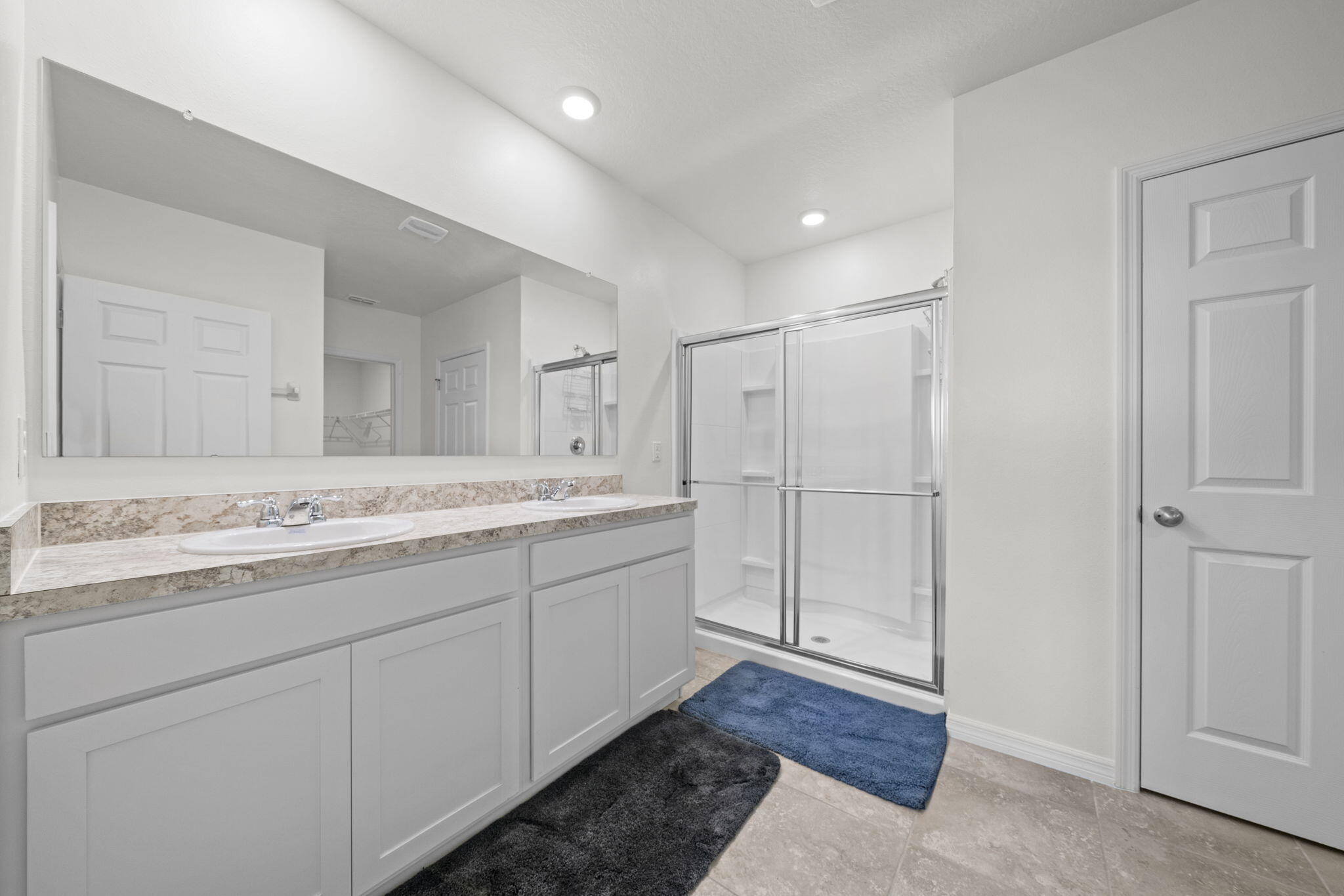 1874 Capital Drive SE