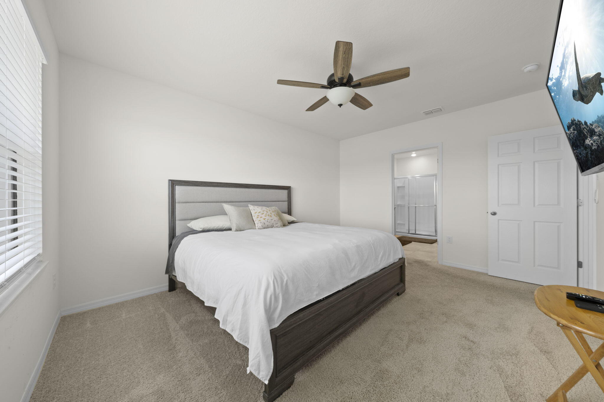 1874 Capital Drive SE